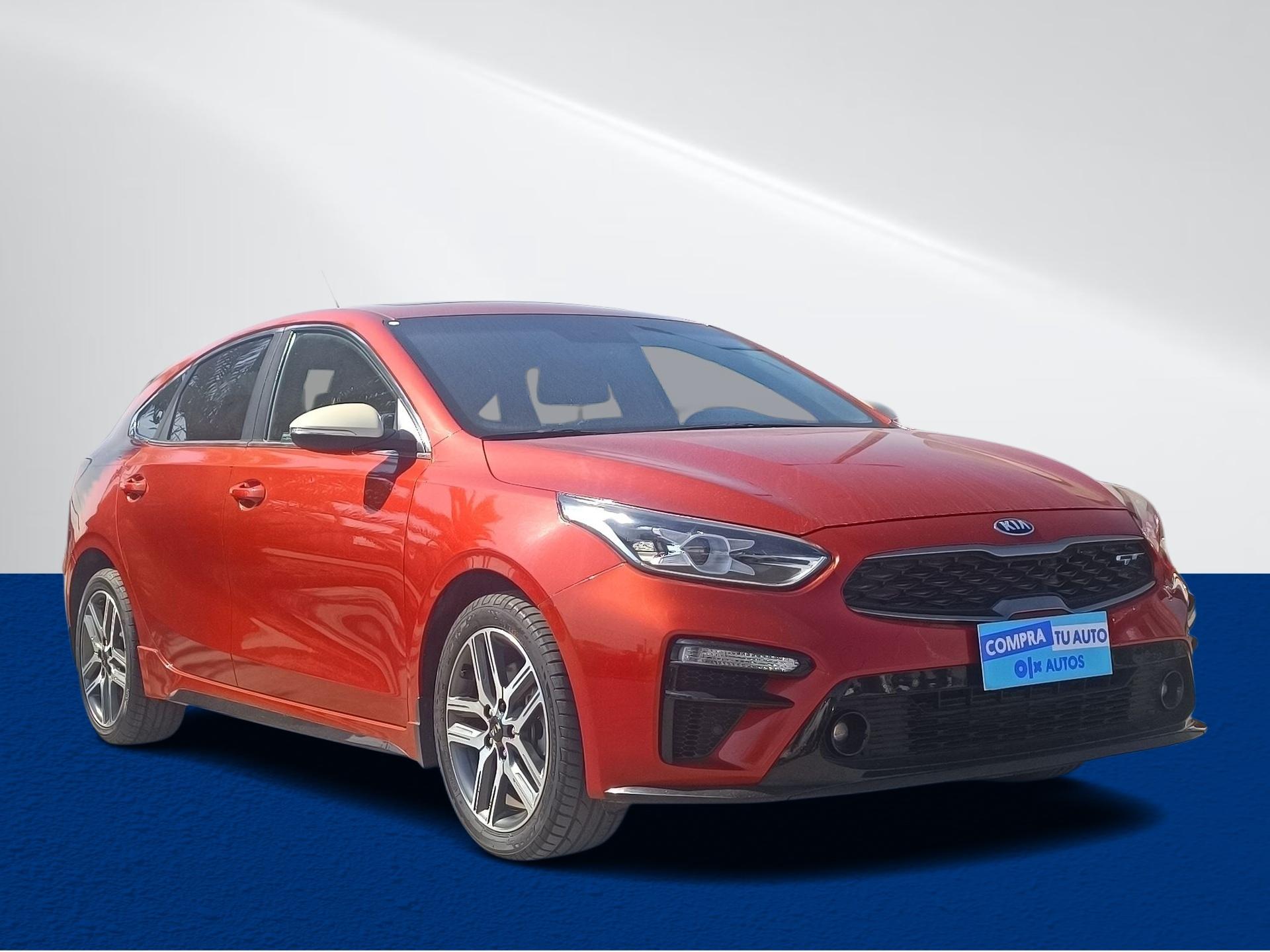 Automovil Kia Cerato 5