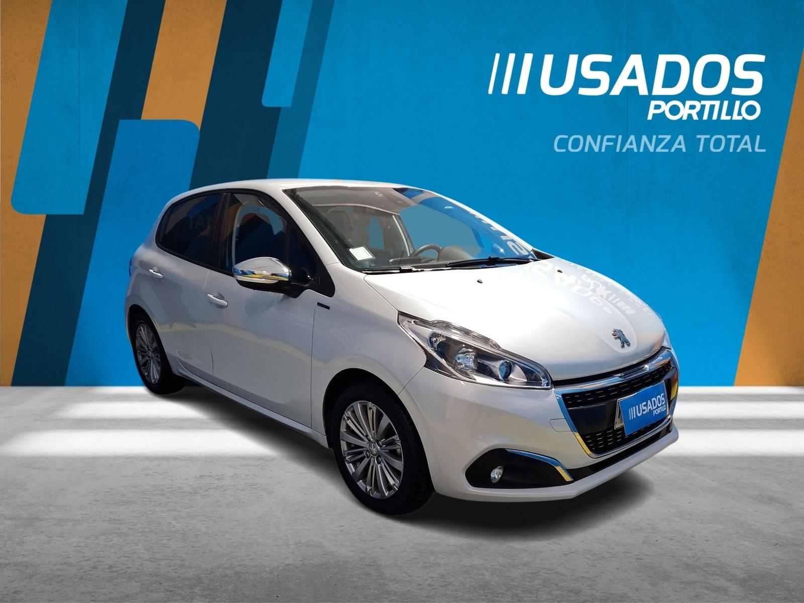 Automovil Peugeot 208