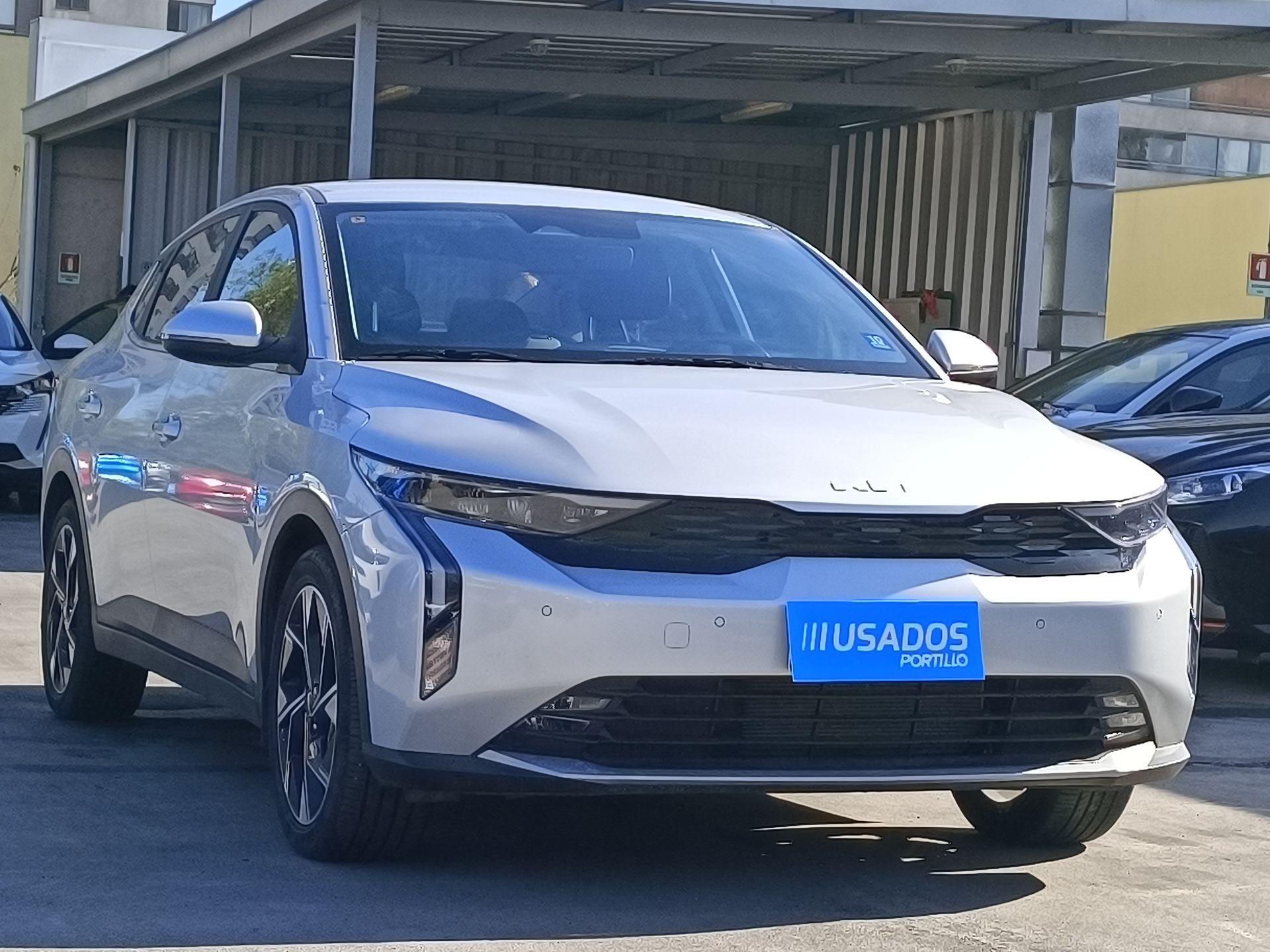 Automovil Kia K3