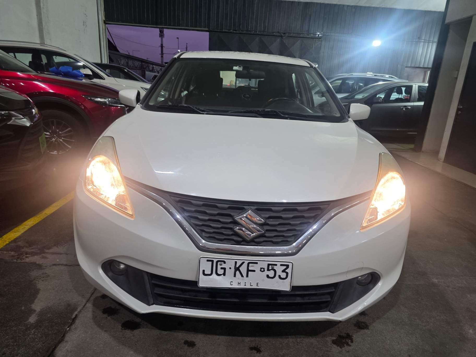 Hatchback Suzuki Baleno
