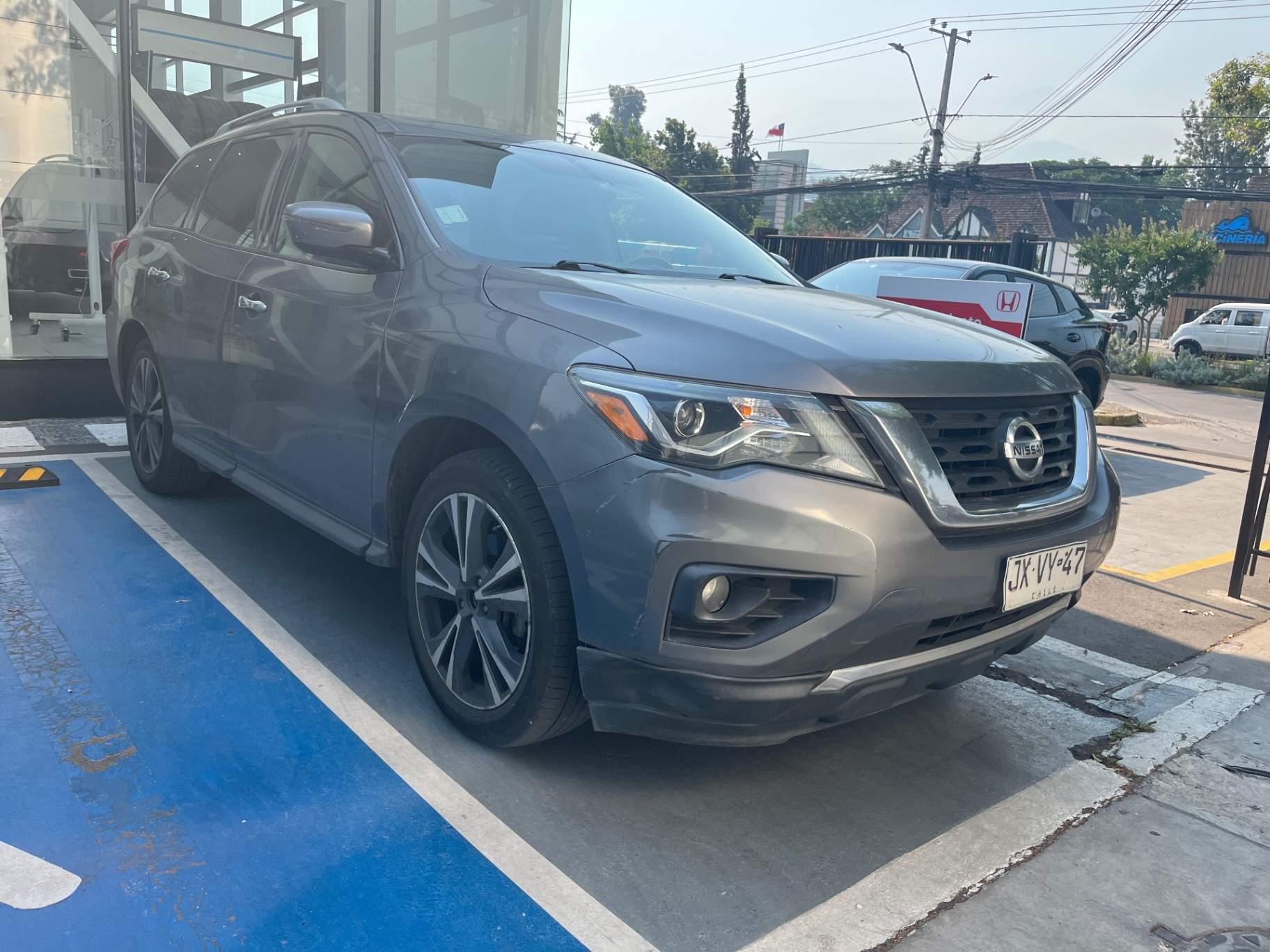 Suv Nissan Pathfinder