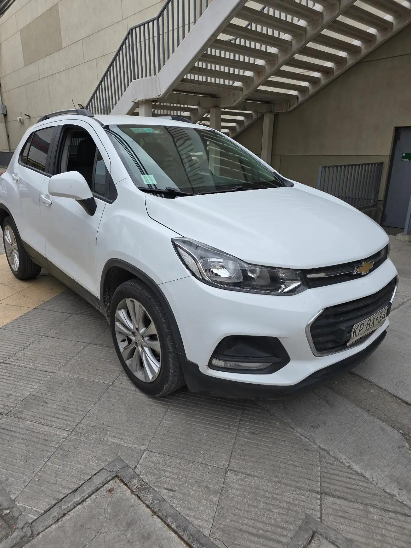 Station Wagon Chevrolet Tracker