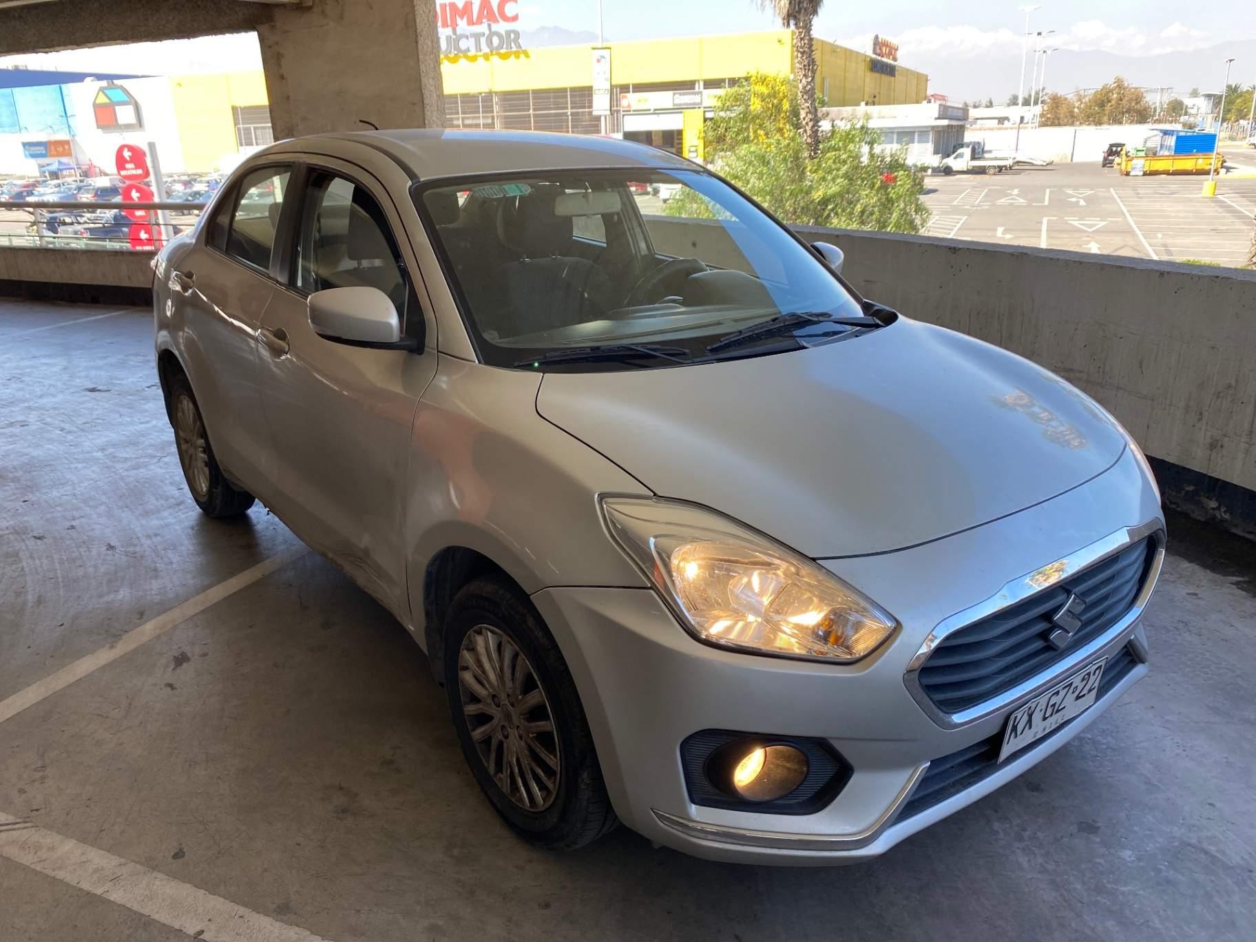 Automovil Suzuki Dzire