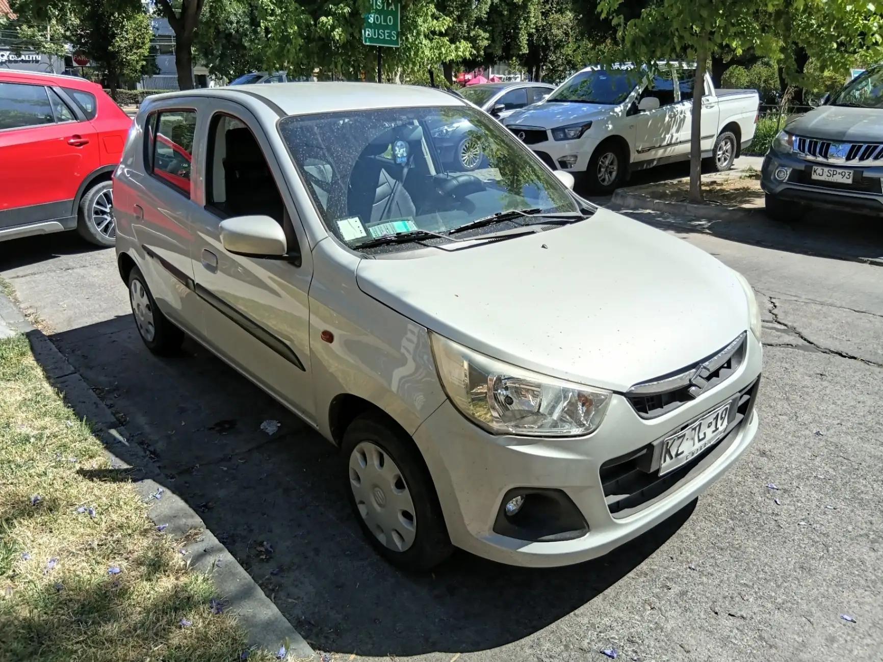 Automovil Suzuki Alto K10