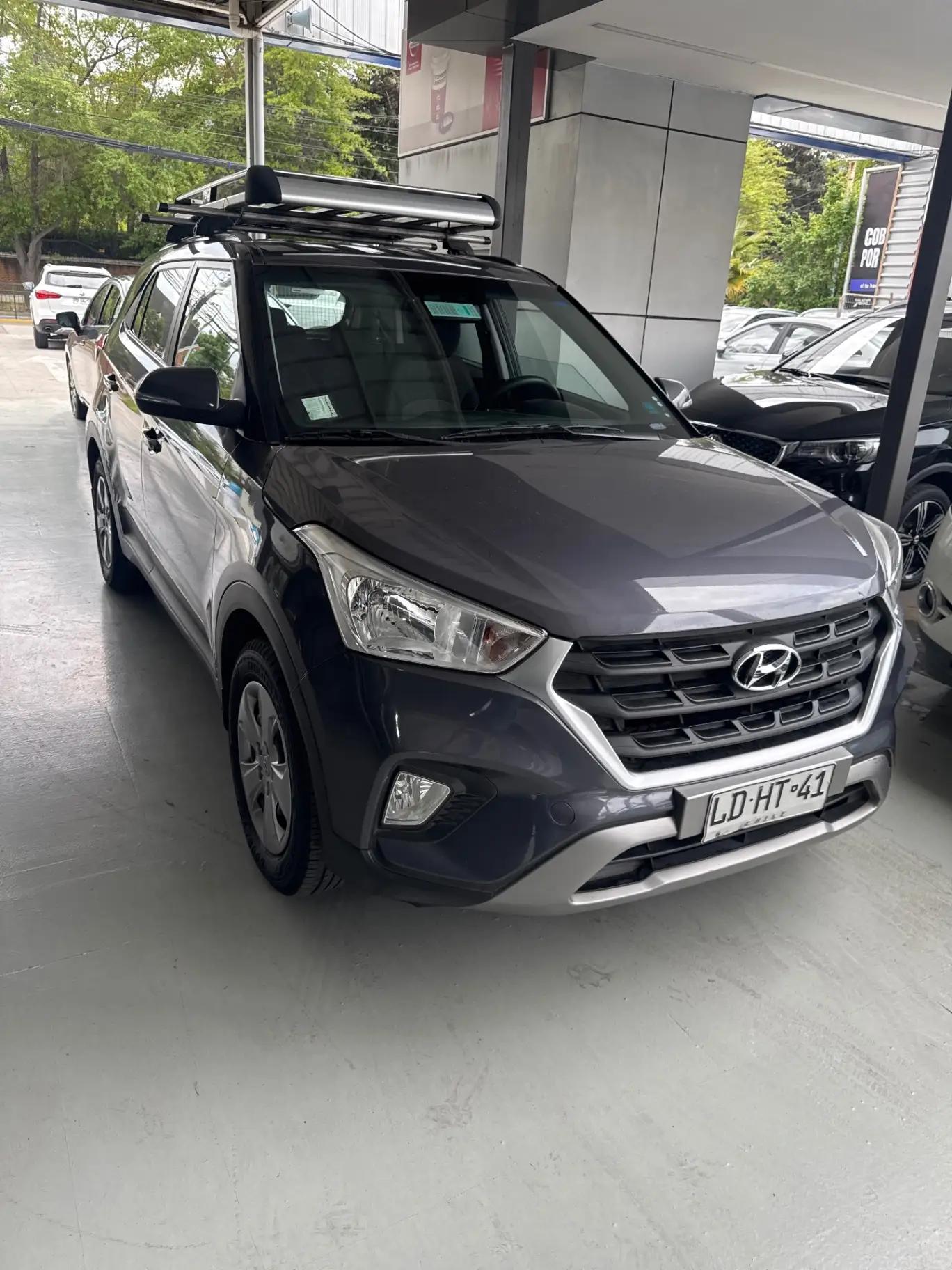 Station Wagon Hyundai Creta