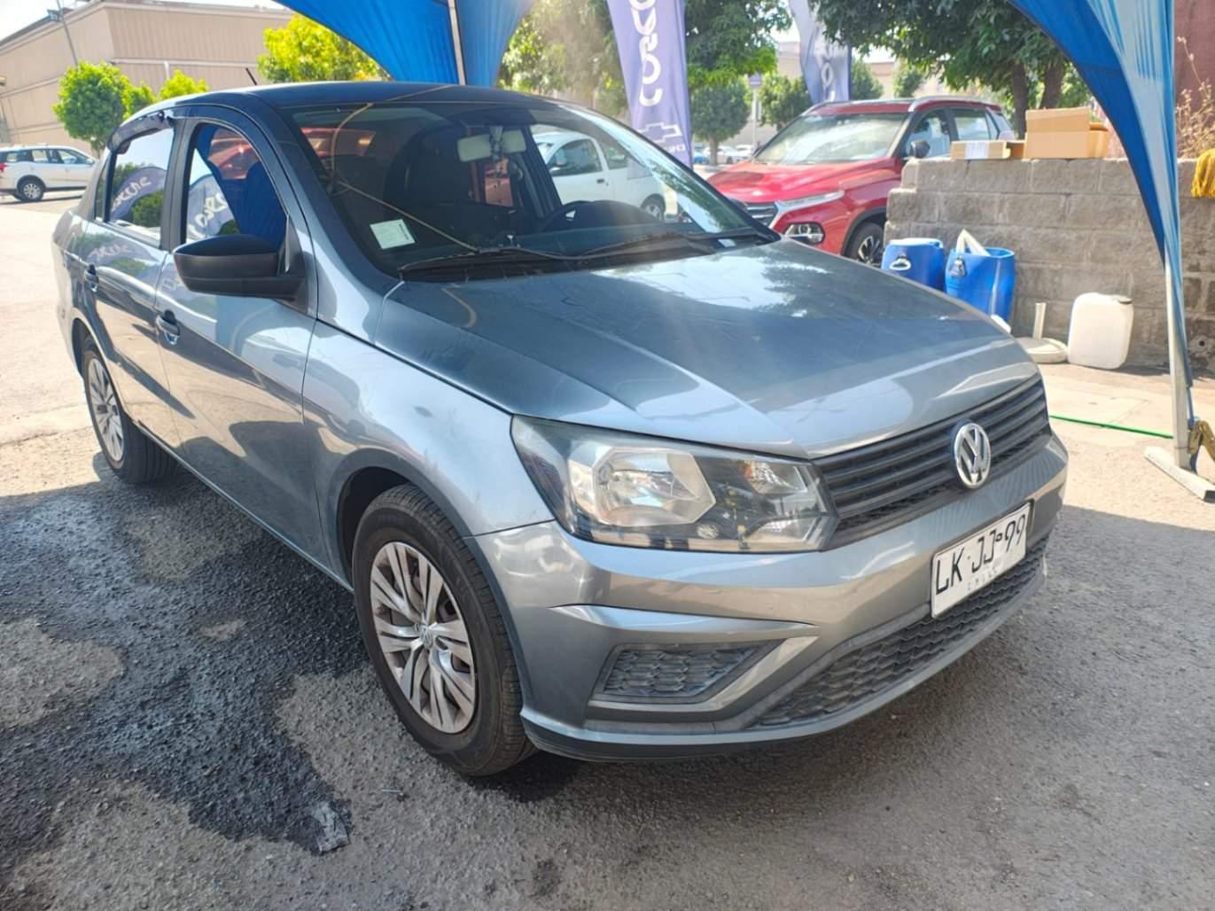 Automovil Volkswagen Voyage