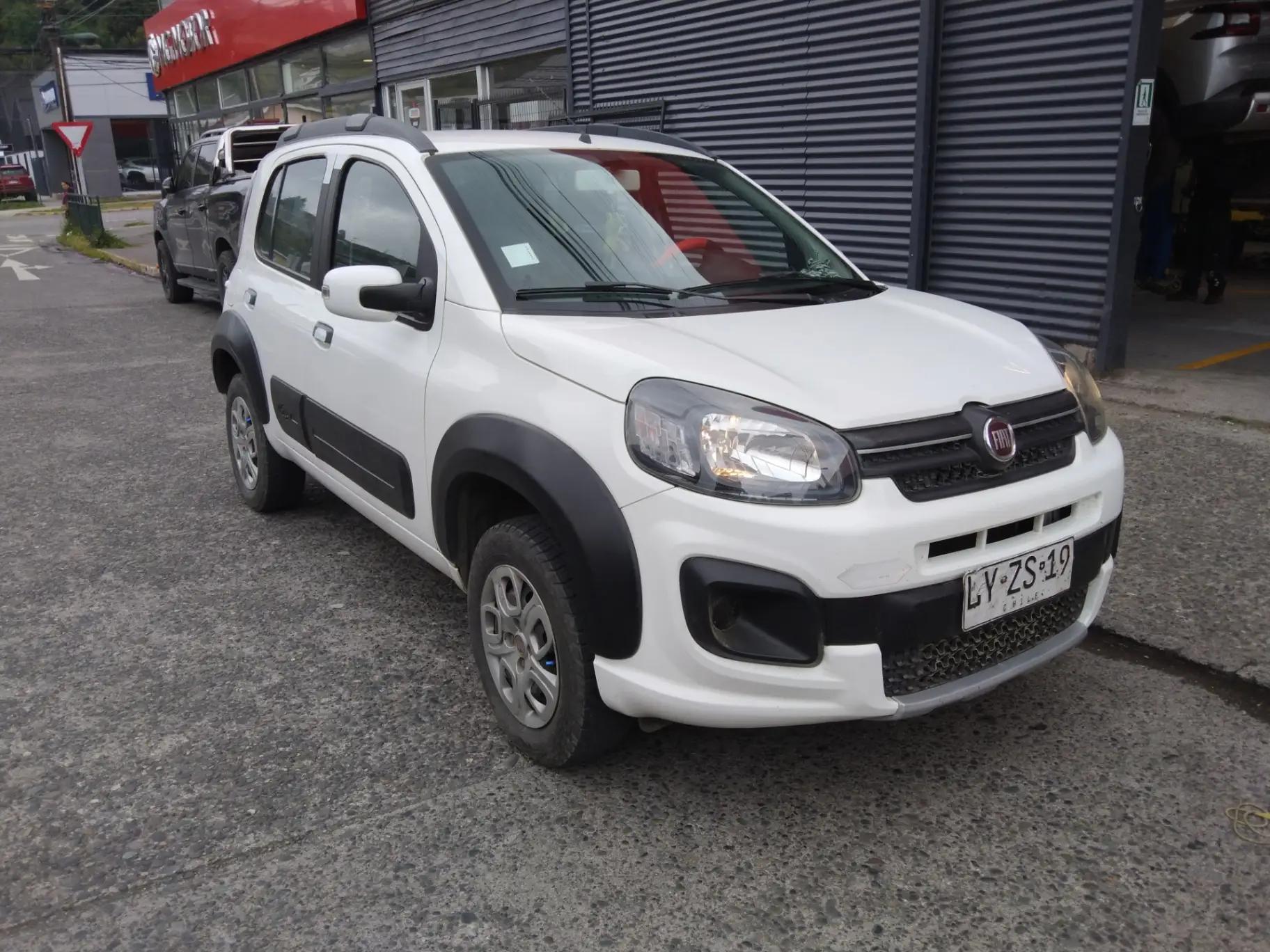 Automovil Fiat Uno Way