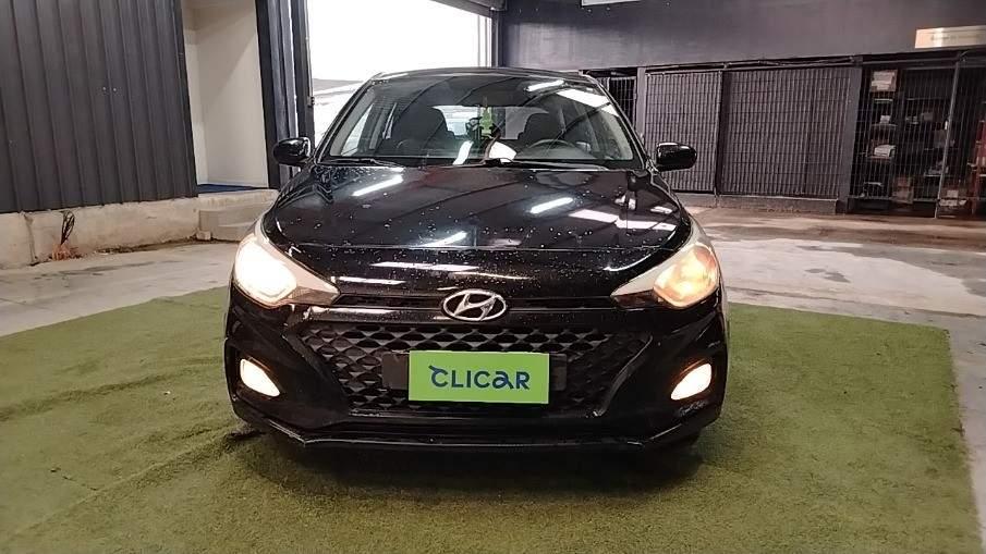 Automovil Hyundai I20