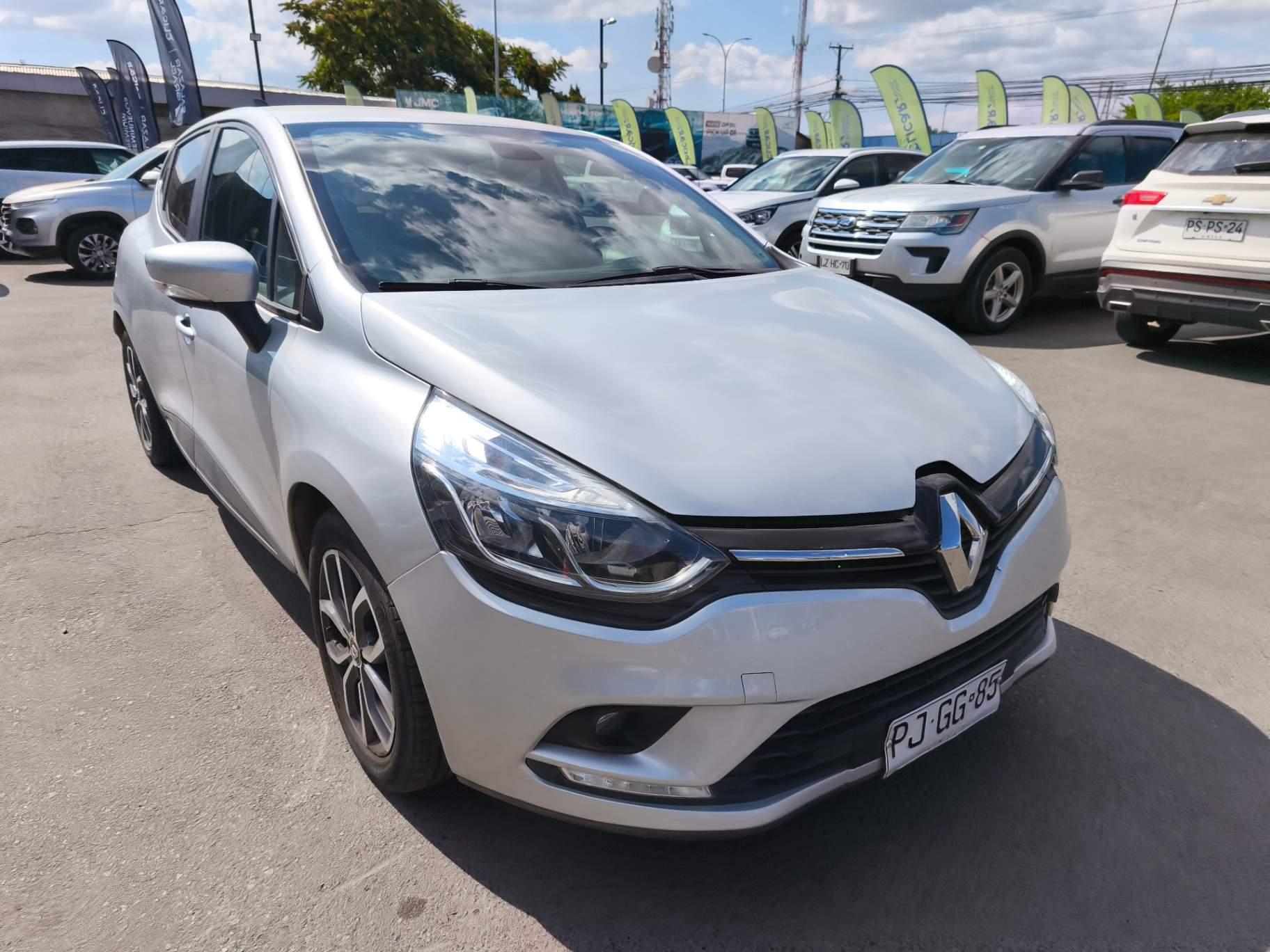 Hatchback Renault Clio