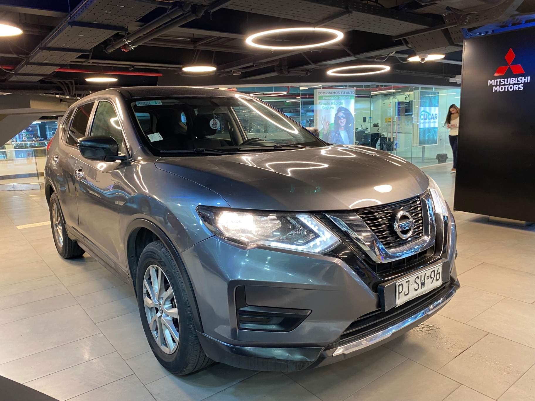 Station Wagon Nissan X-trail