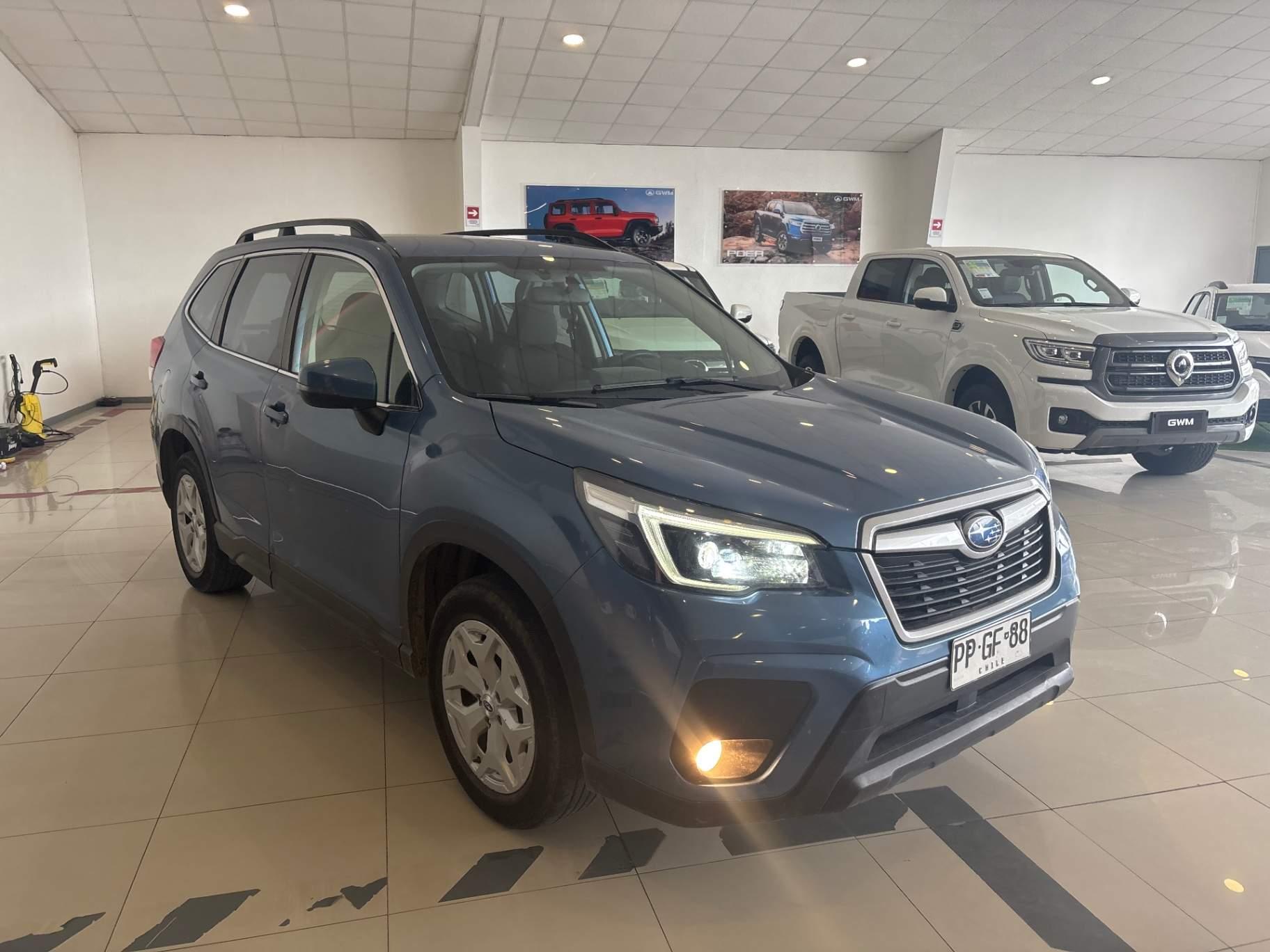 Station Wagon Subaru Forester