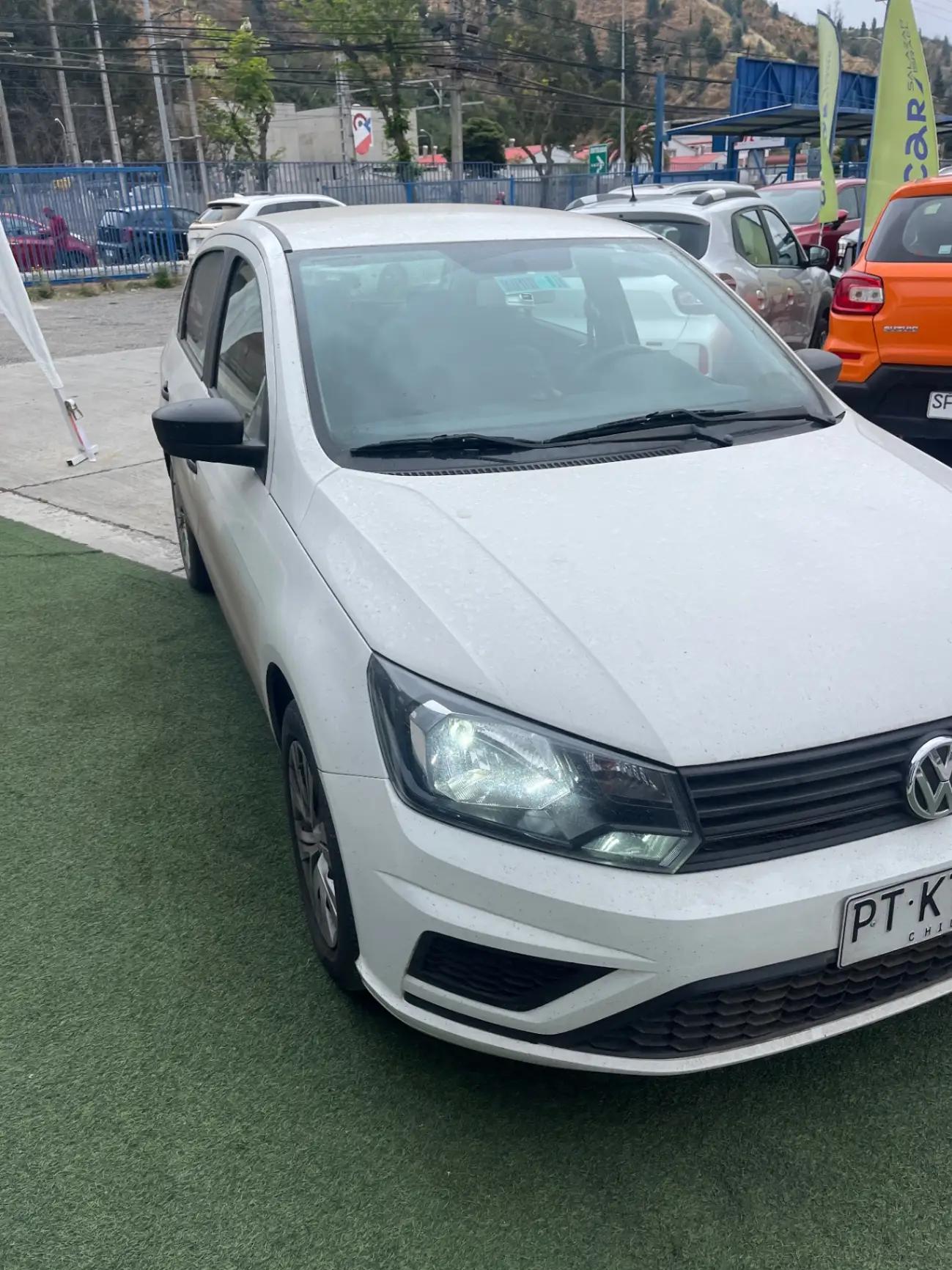 Automovil Volkswagen Gol