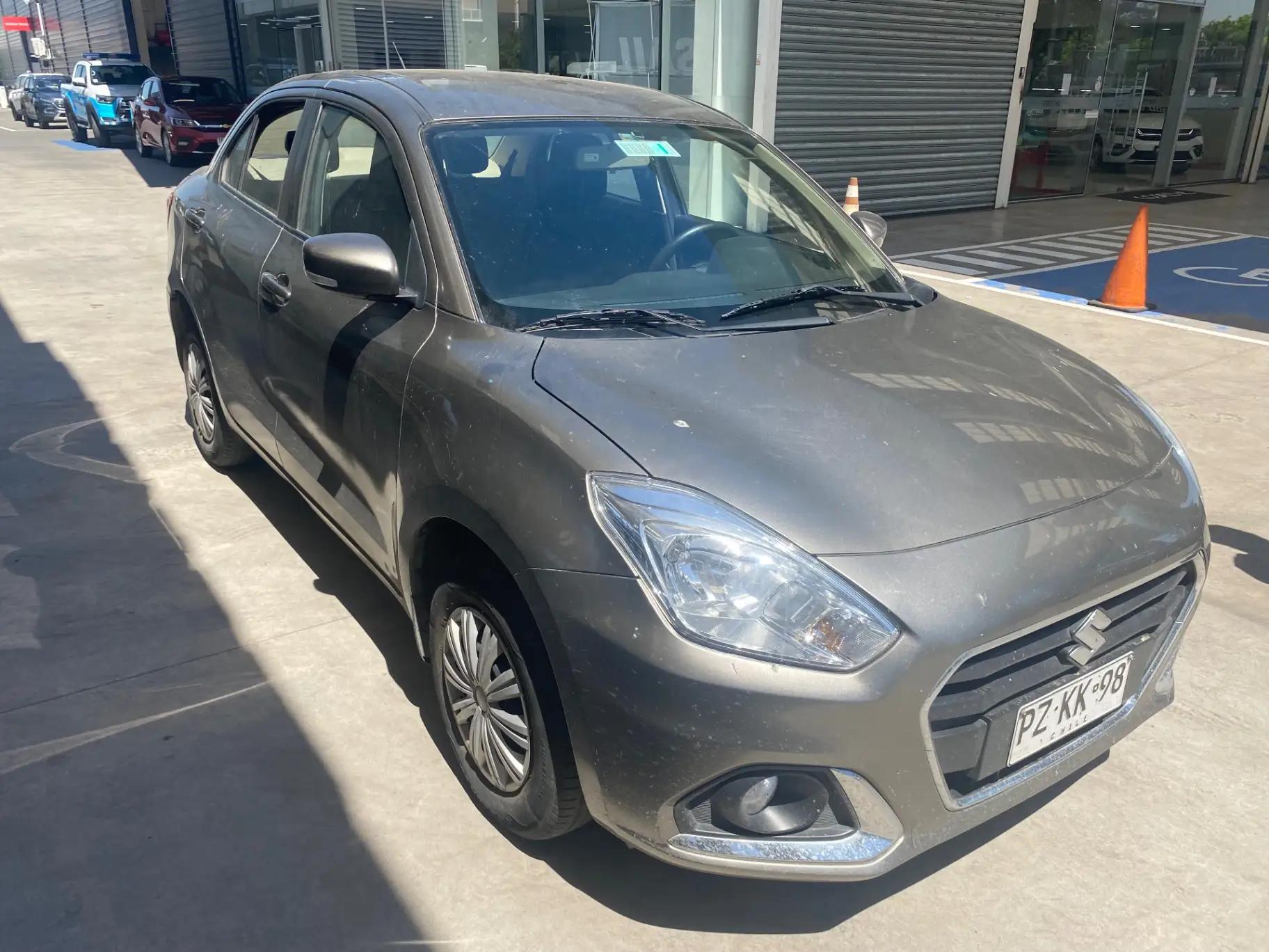 Automovil Suzuki Dzire