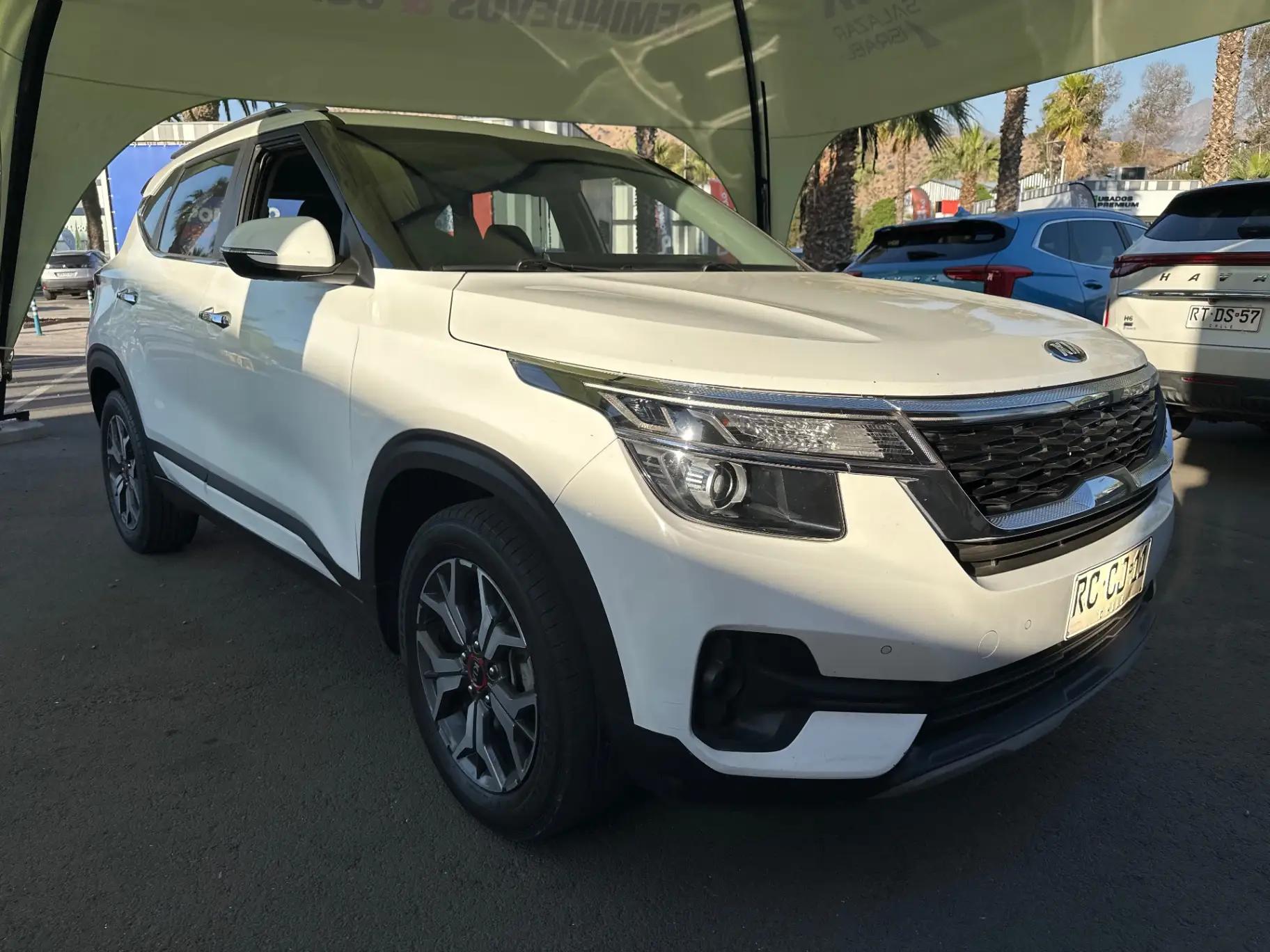 Station Wagon Kia Seltos