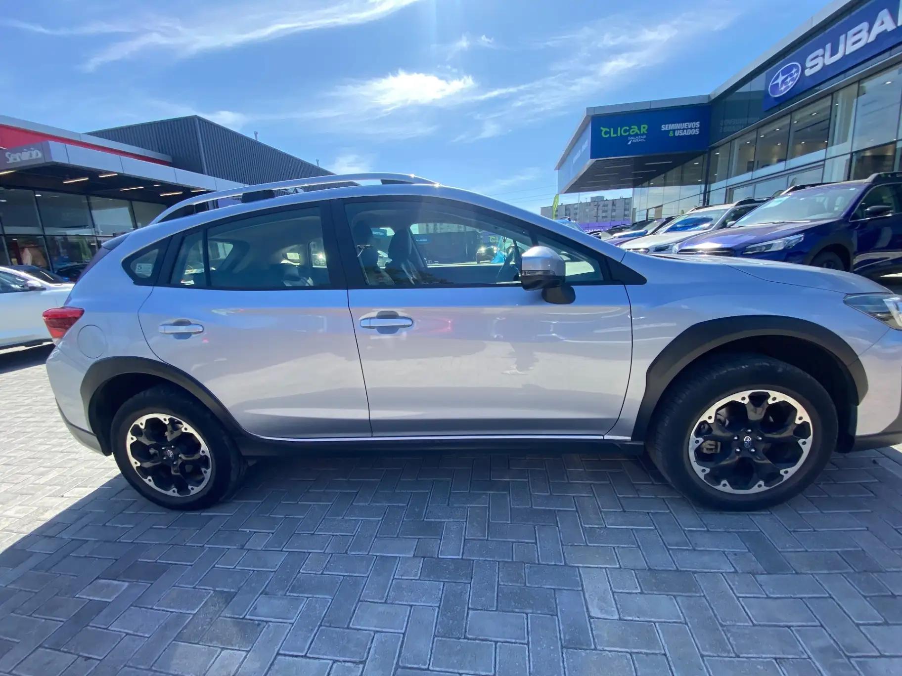 Station Wagon Subaru Xv