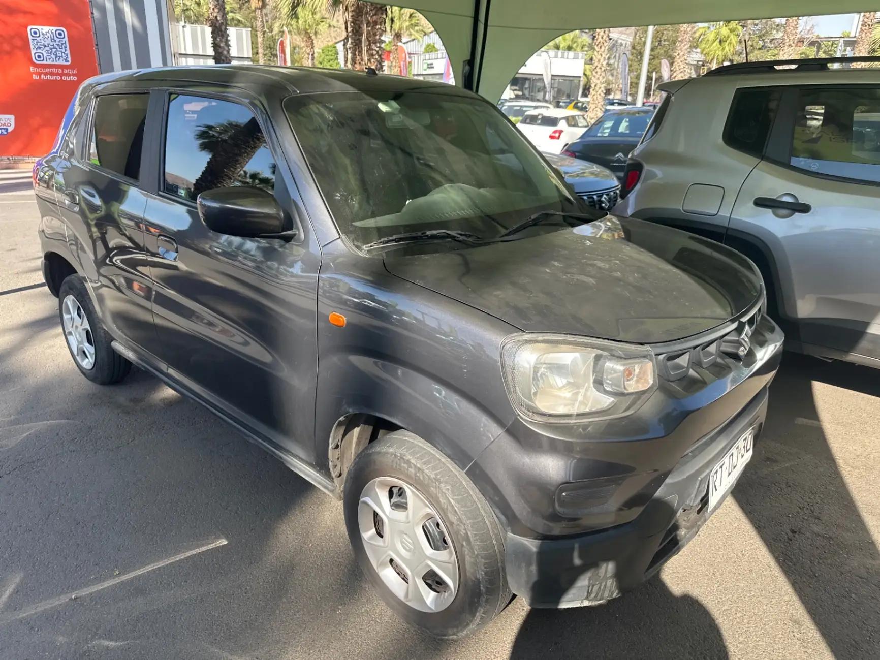 Automovil Suzuki Spresso