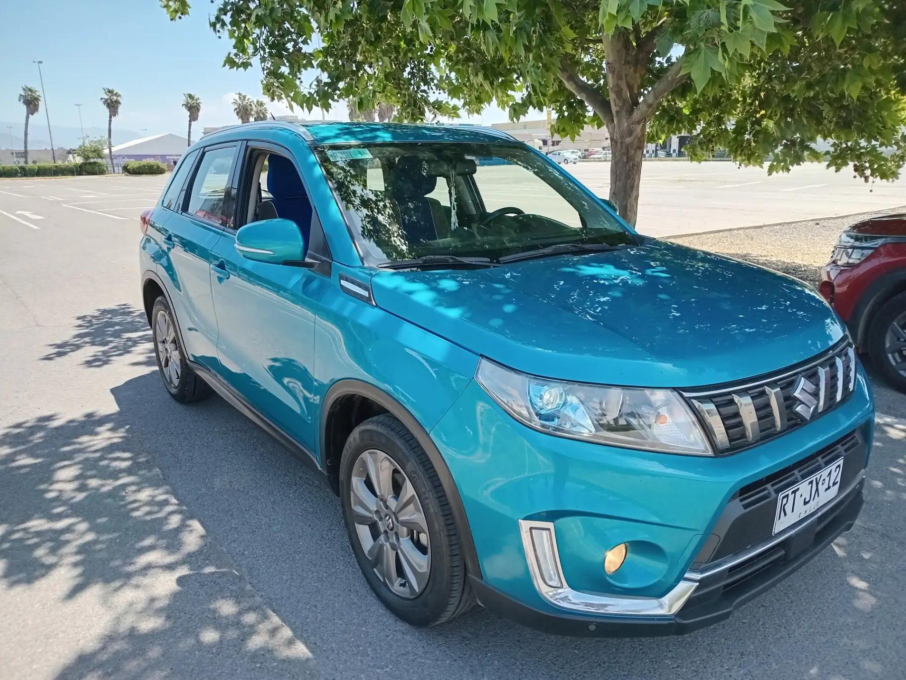 Station Wagon Suzuki Vitara