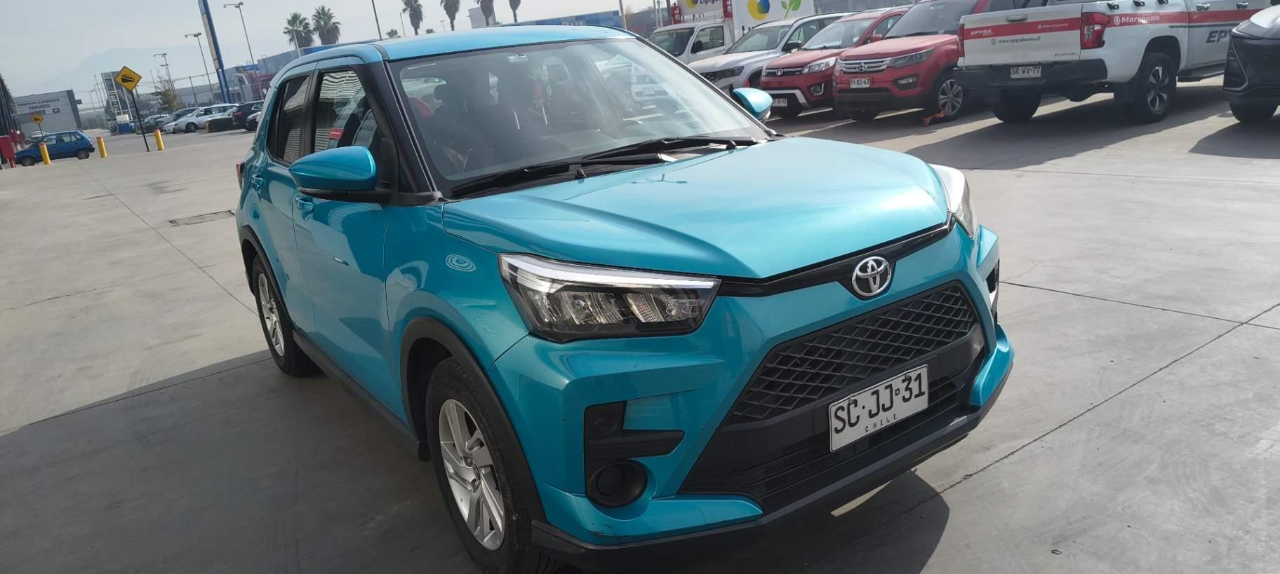 Hatchback Toyota Raize