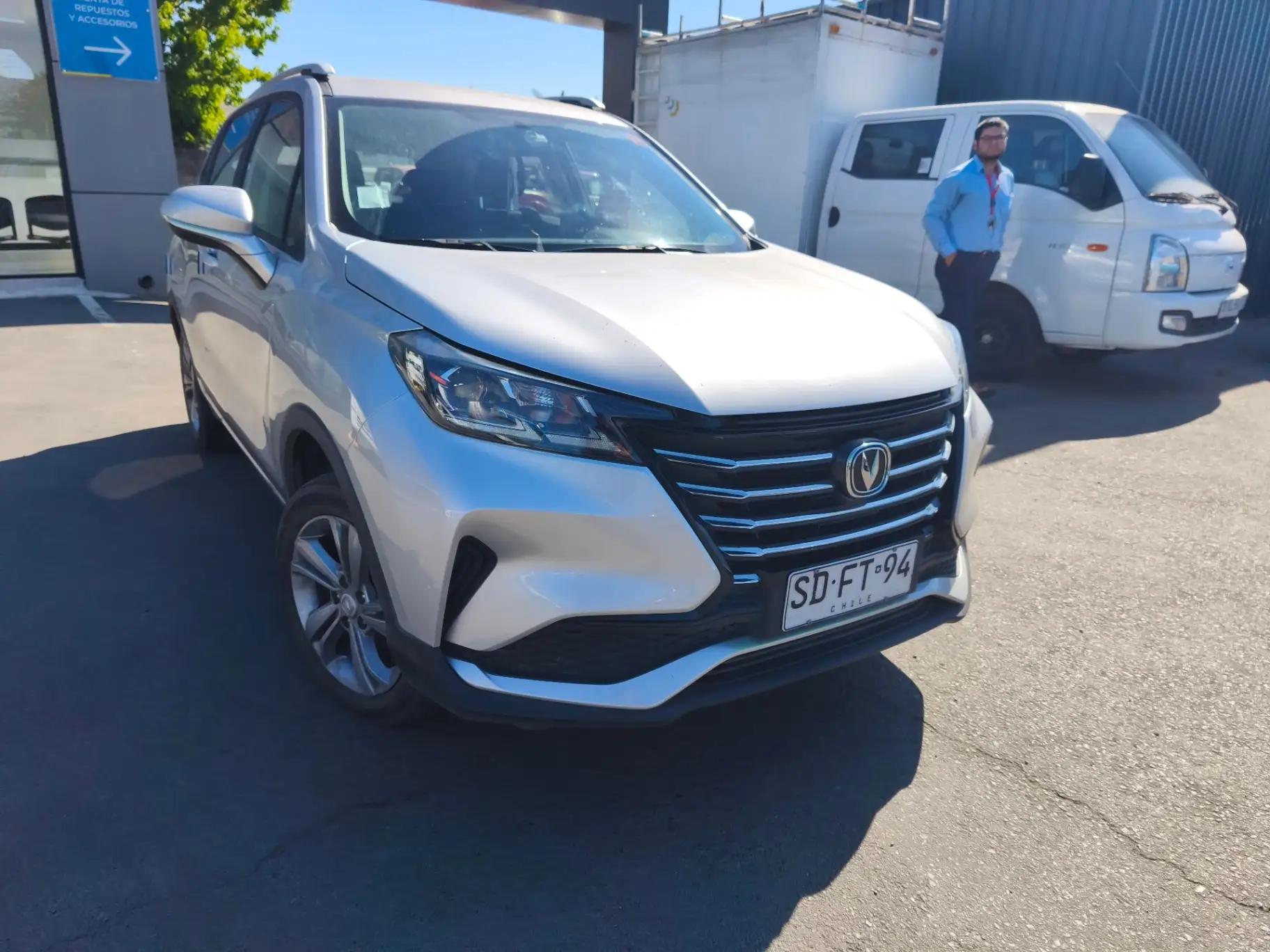 Station Wagon Changan Cs15