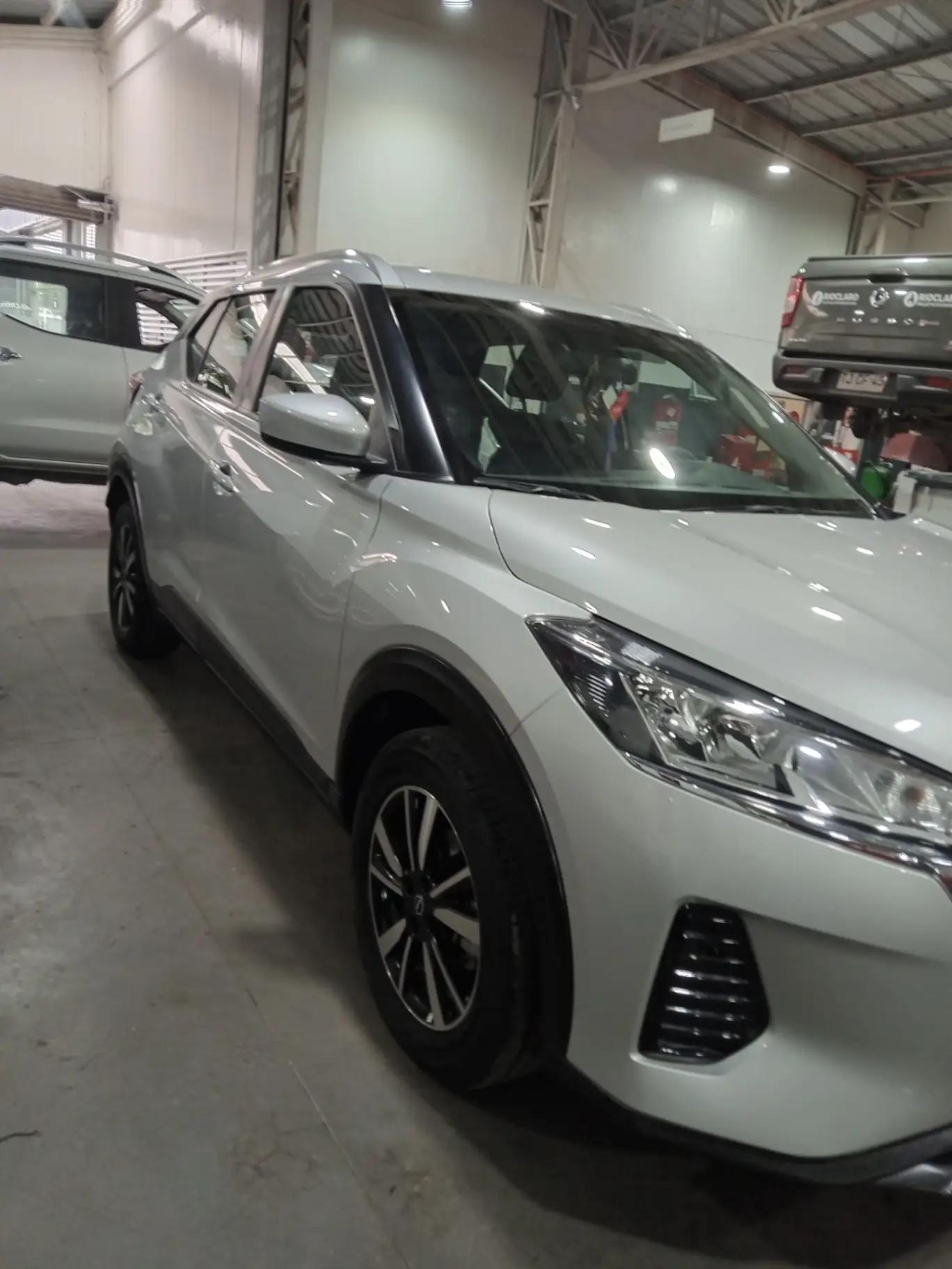 Station Wagon Nissan Nuevo Kicks