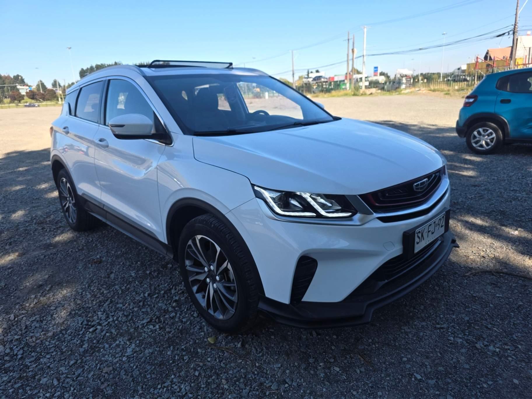 Suv Geely Coolray