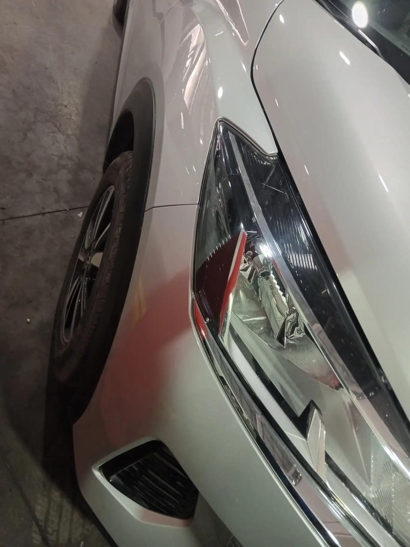 Station Wagon Nissan Kicks