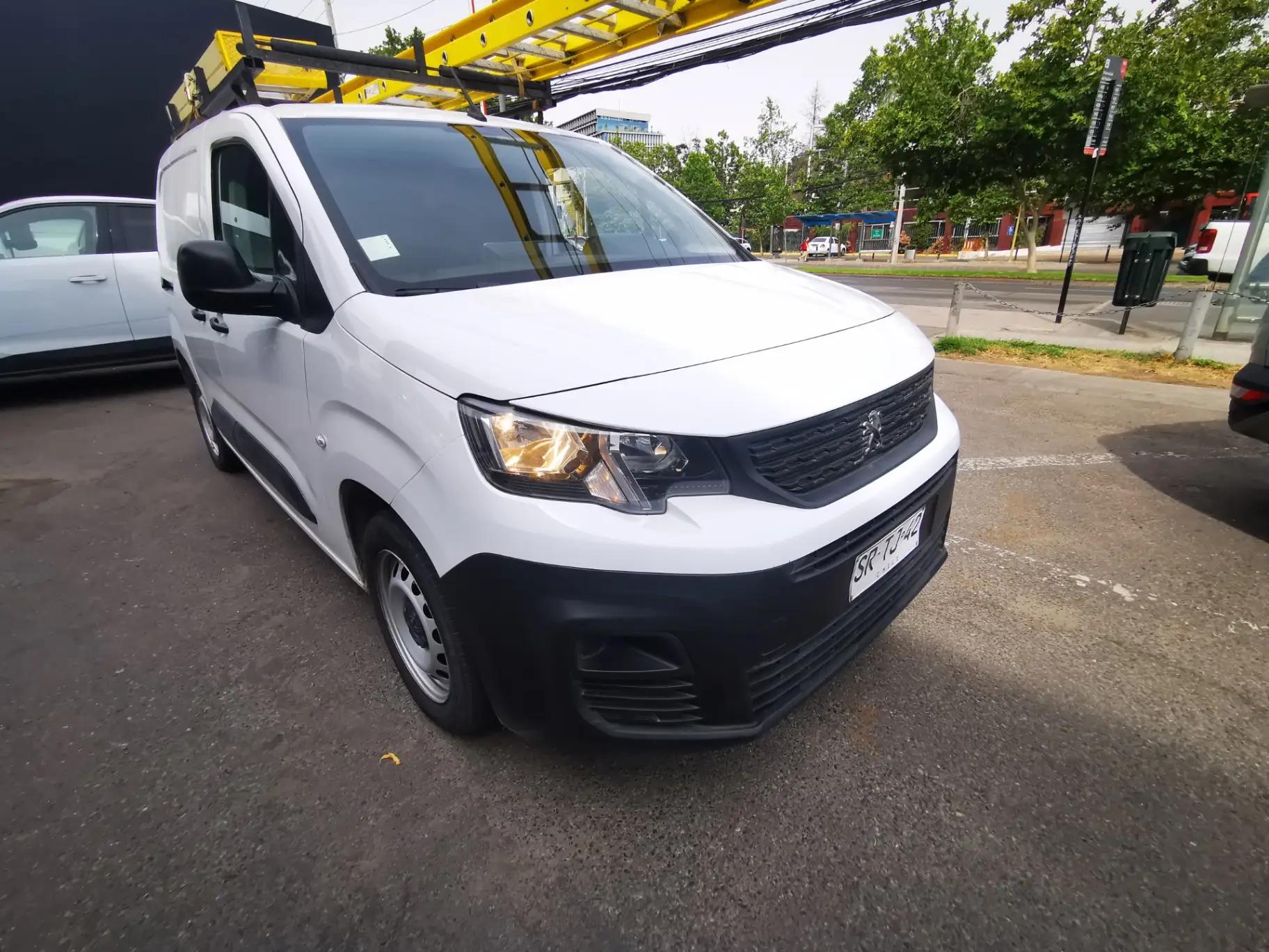 Furgon Peugeot Partner