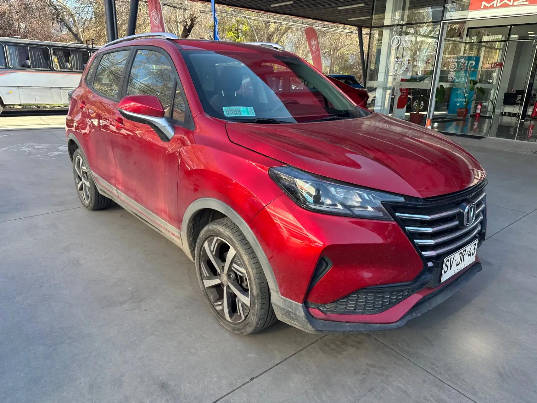Automovil Changan Cs15