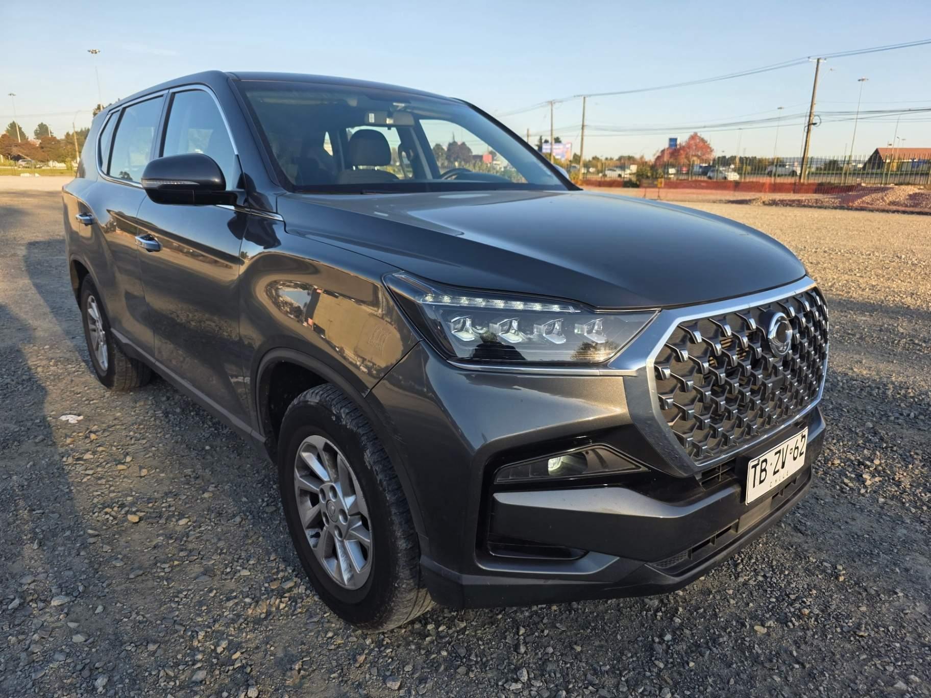 Suv Ssangyong Rexton