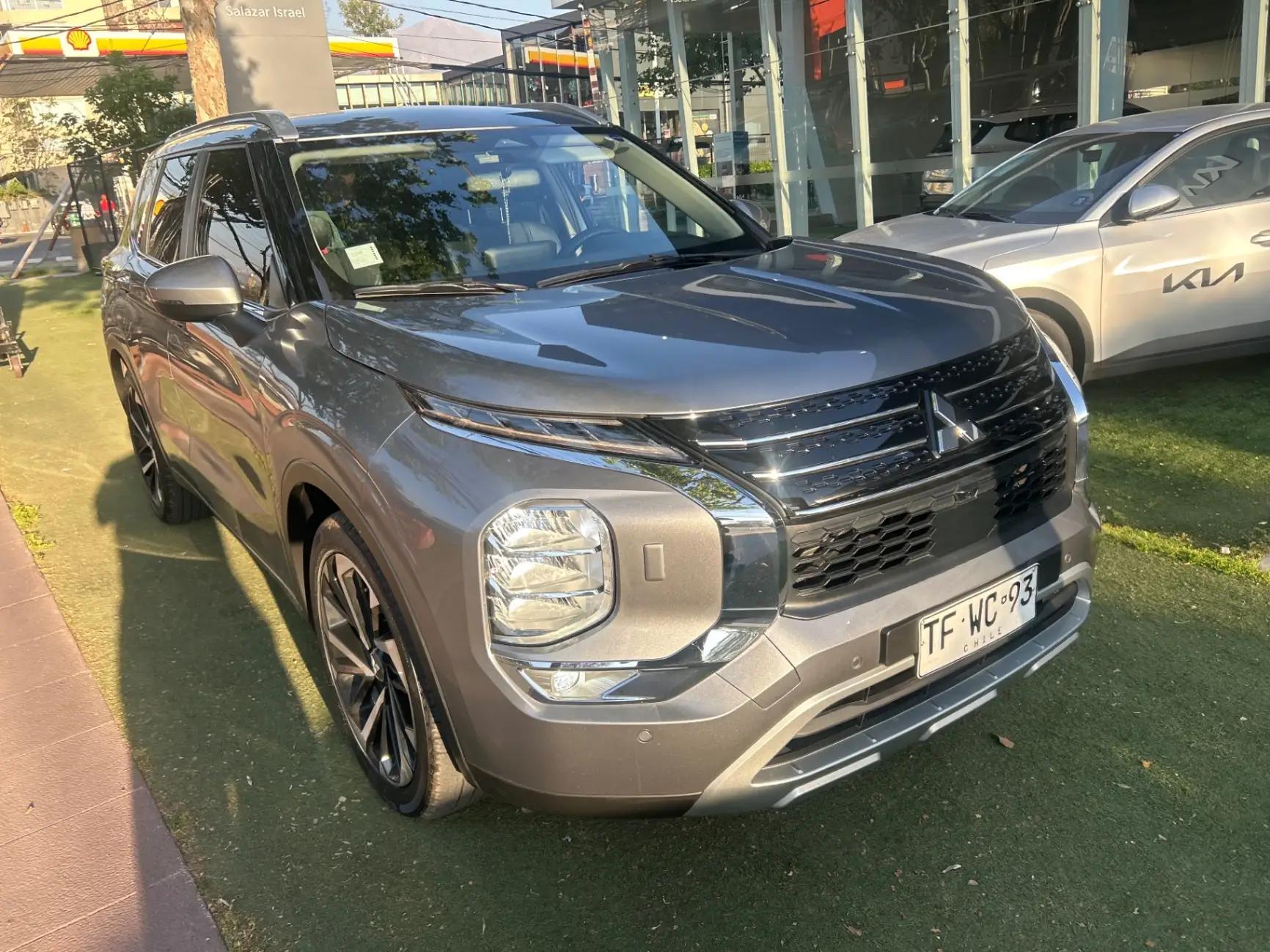 Suv Mitsubishi Outlander