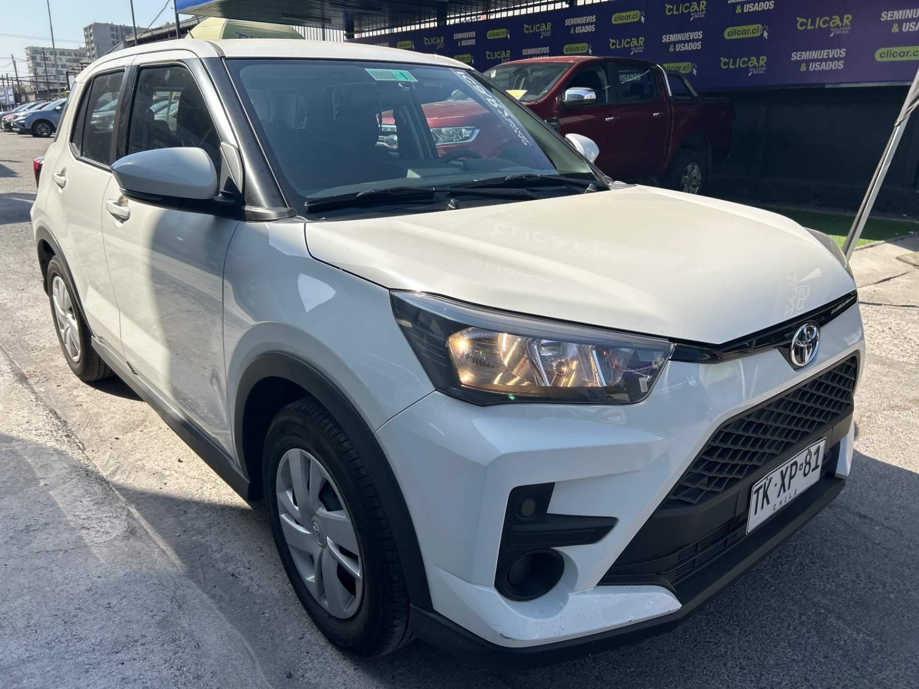 Station Wagon Toyota Raize