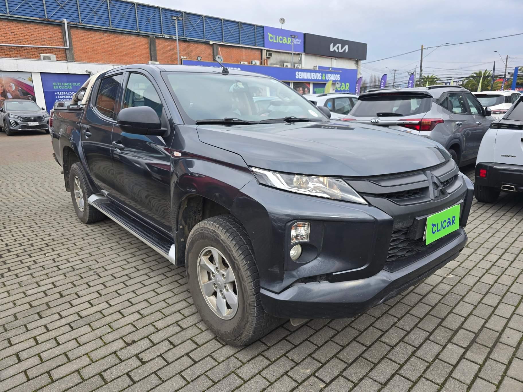 Camioneta Mitsubishi L200