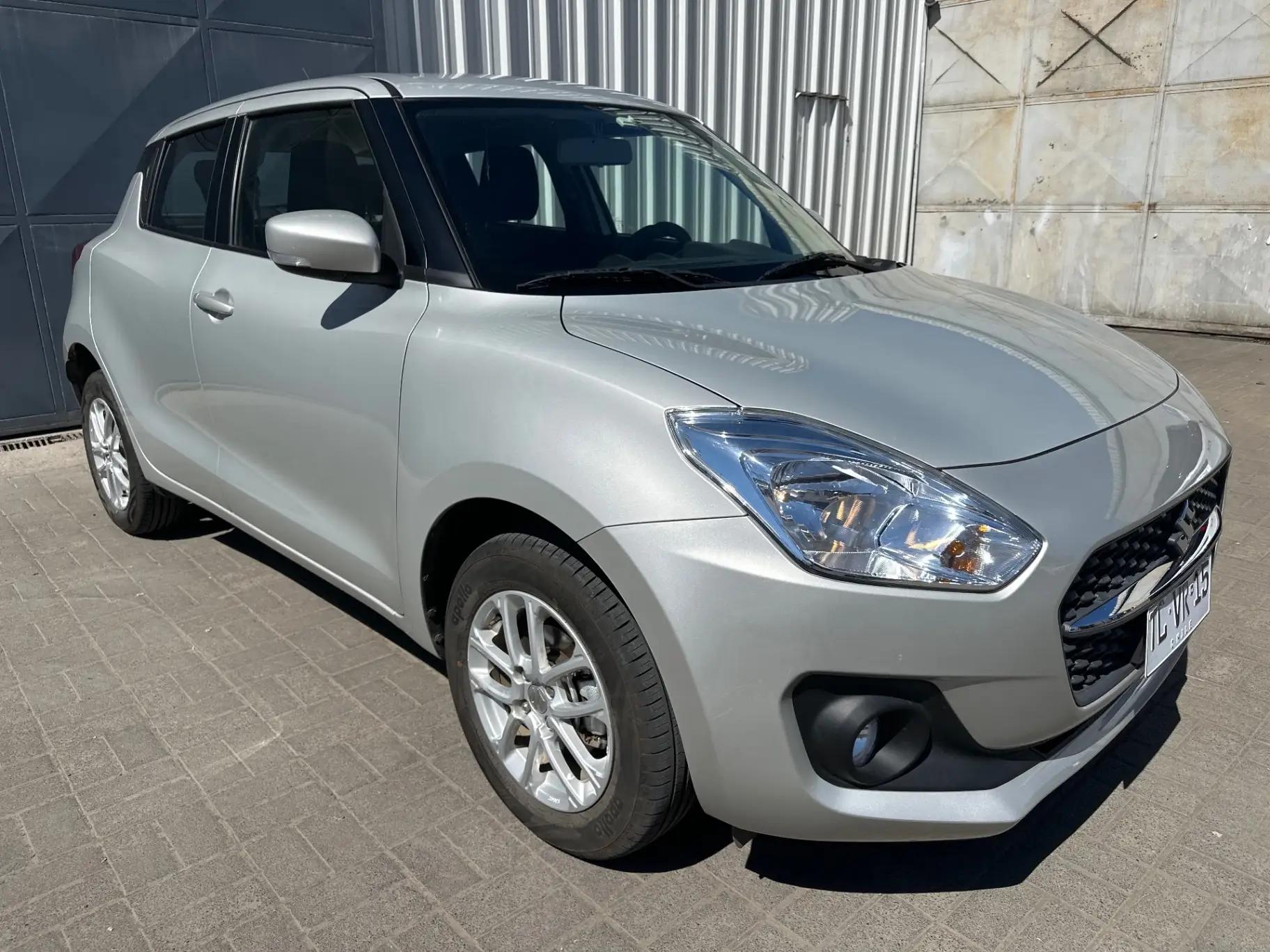 Automovil Suzuki Swift