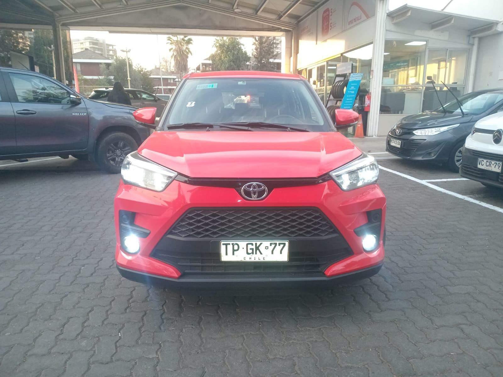 Suv Toyota Raize