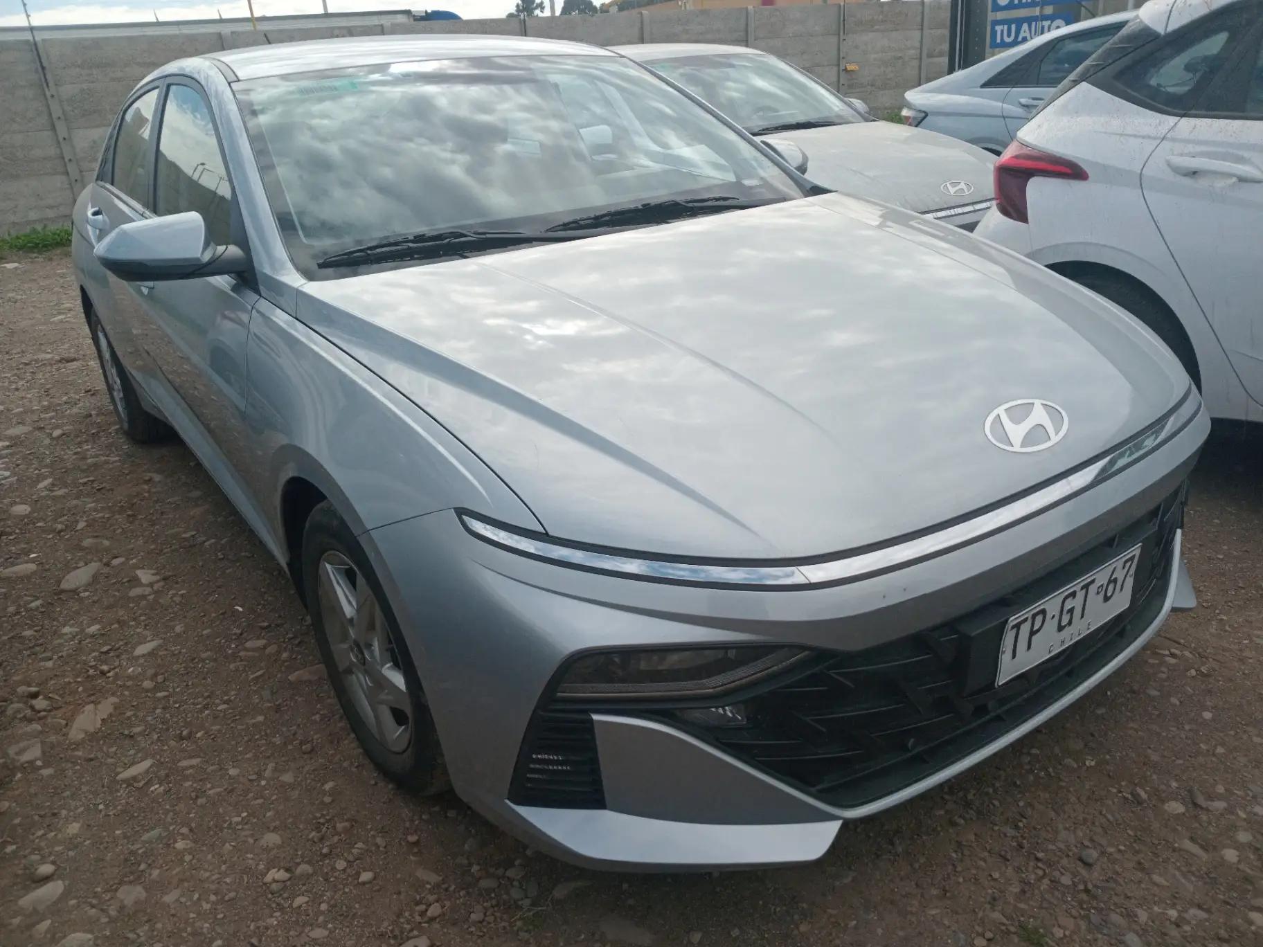 Automovil Hyundai Accent