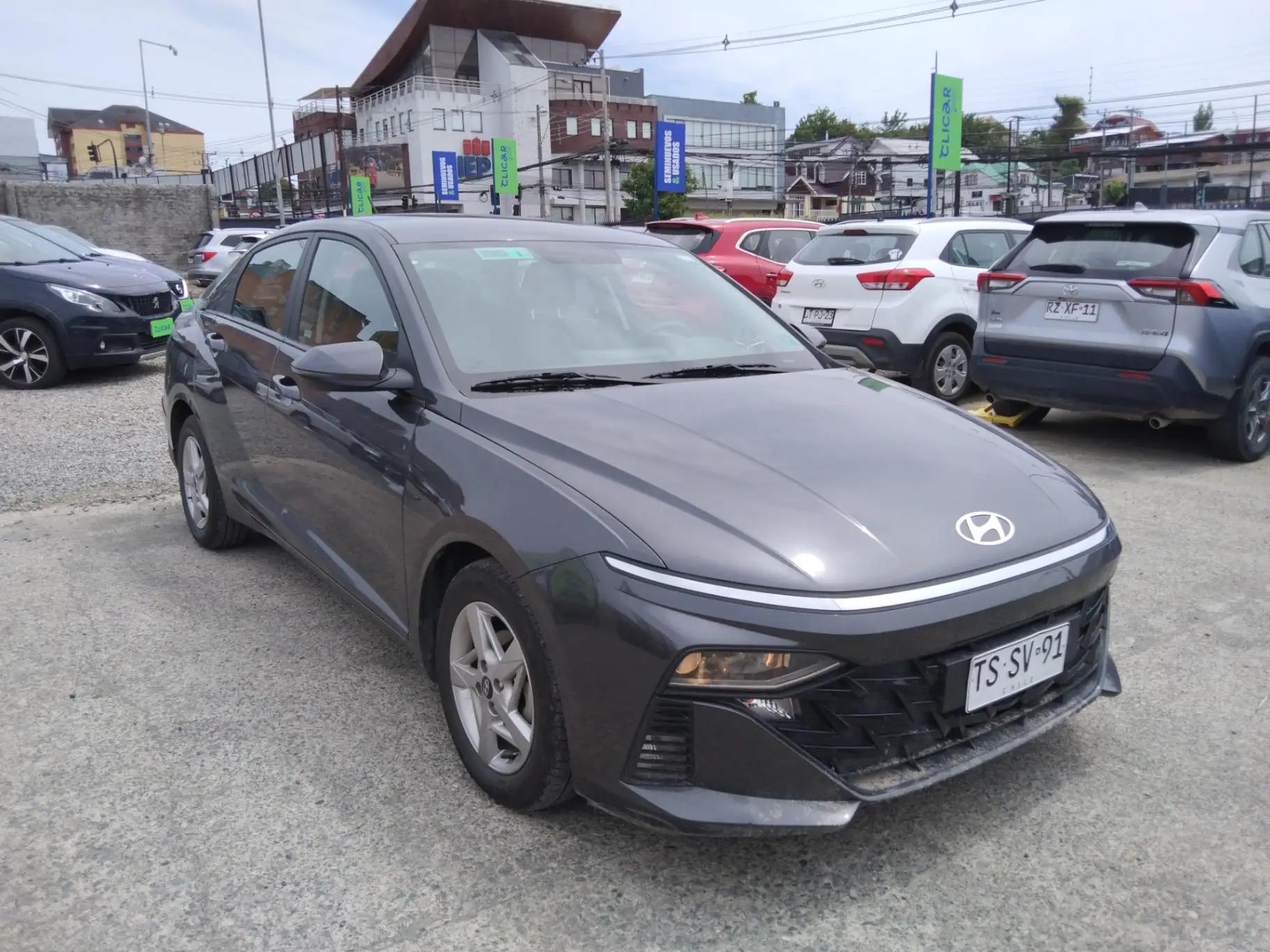 Automovil Hyundai Accent