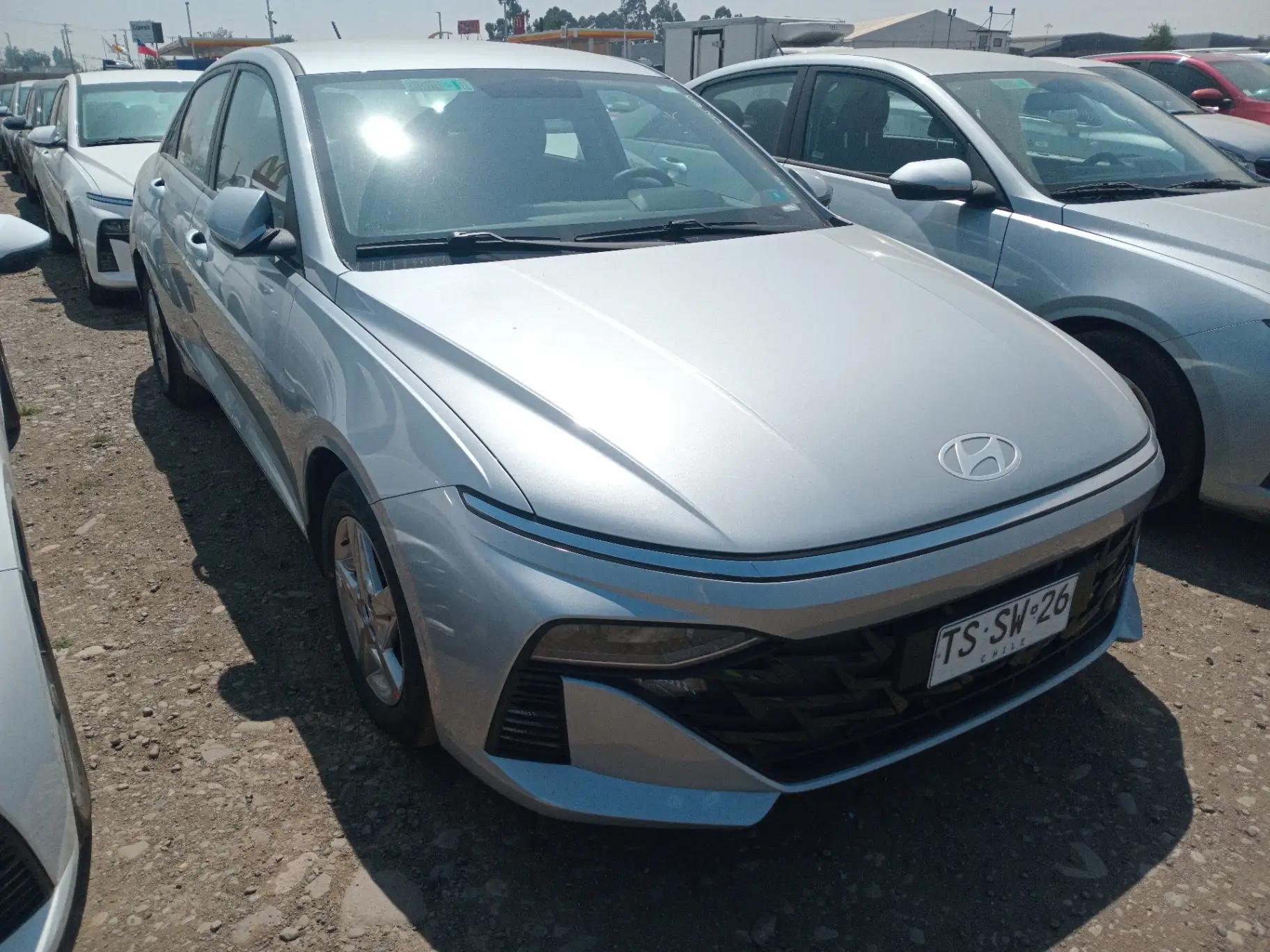 Automovil Hyundai Accent