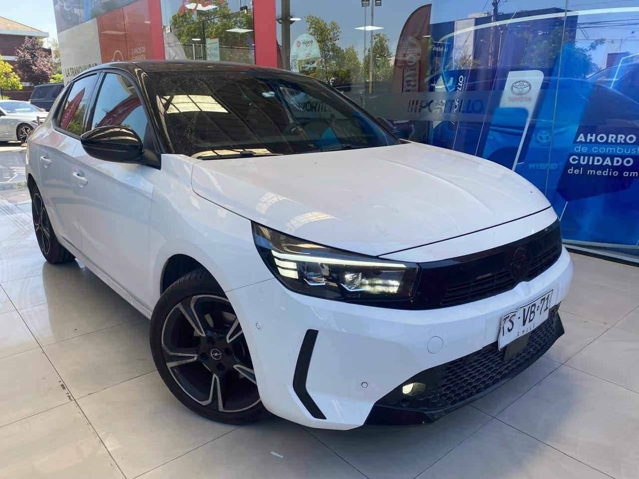 Automovil Opel Corsa