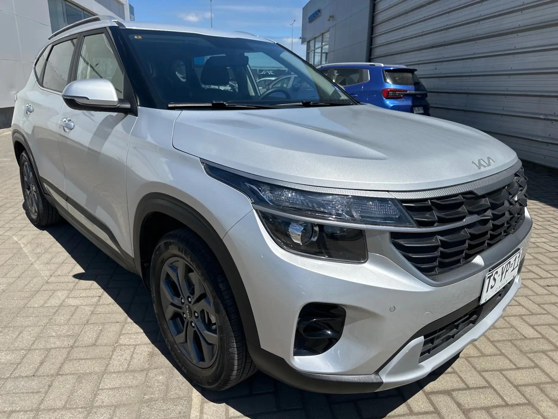 Station Wagon Kia Seltos