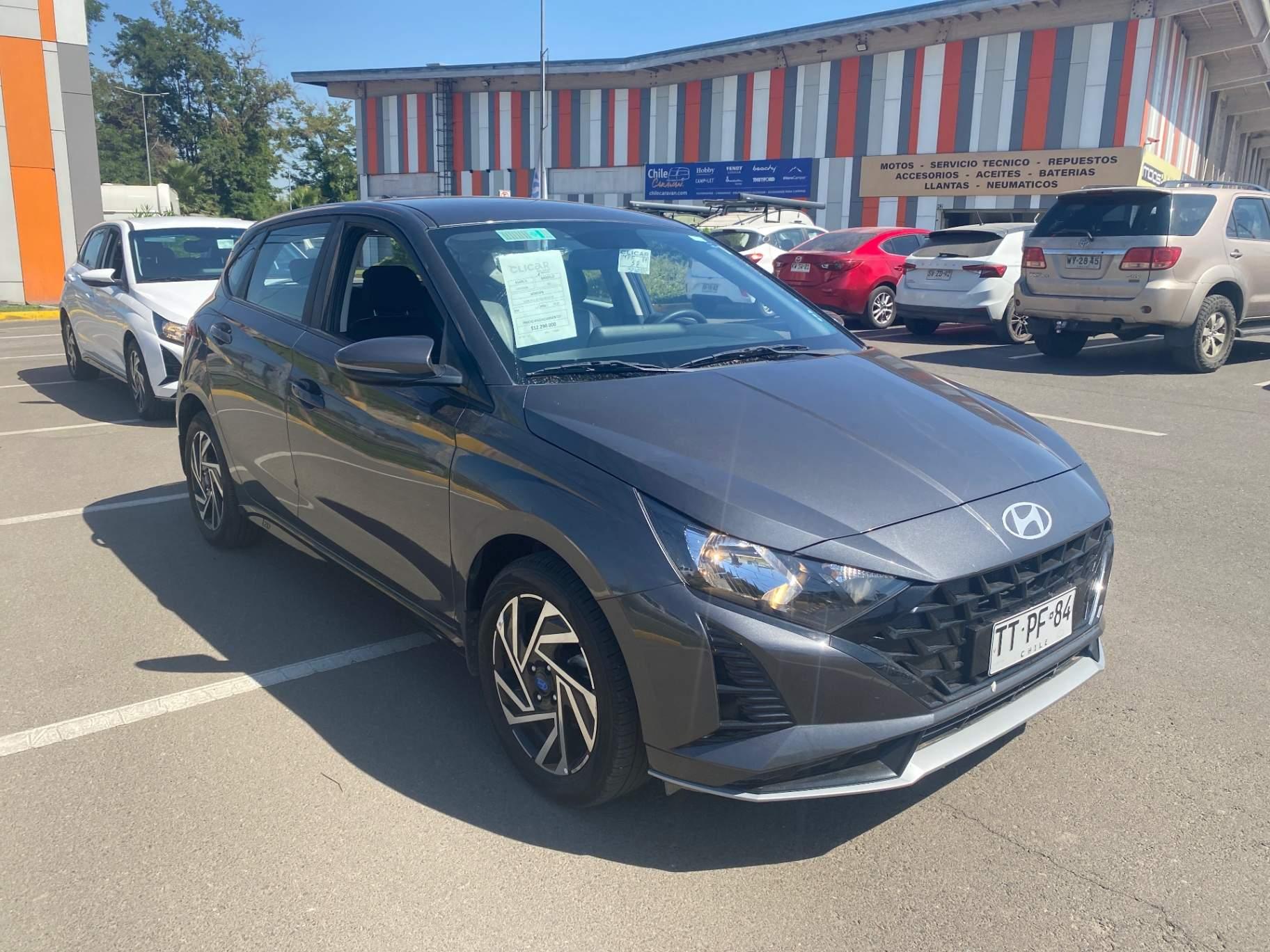 Automovil Hyundai I20