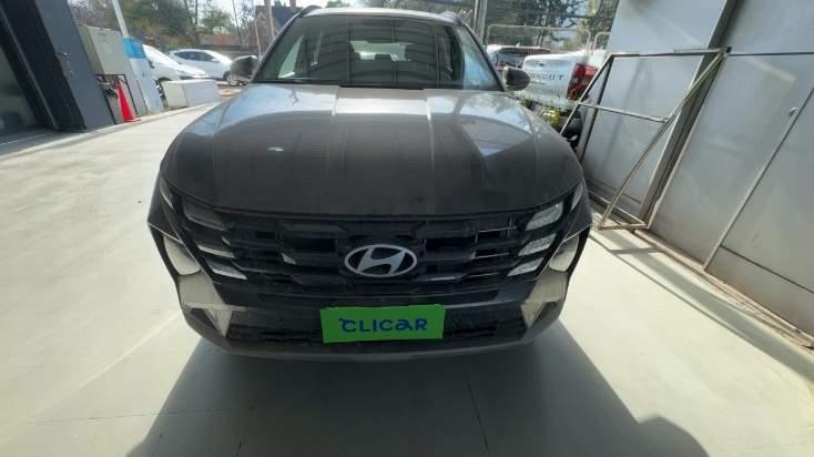 Station Wagon Hyundai Tucson