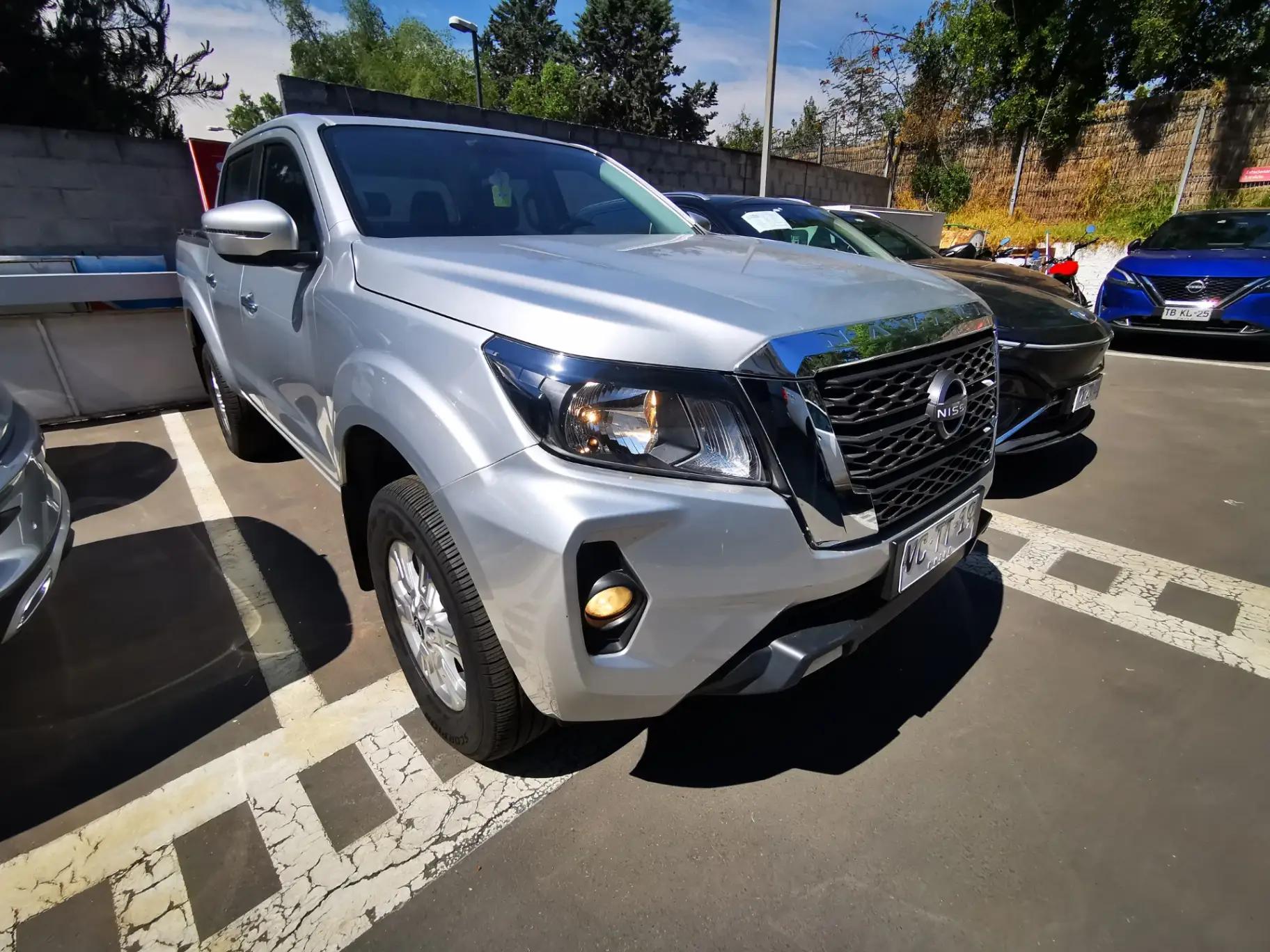 Camioneta Nissan Navara