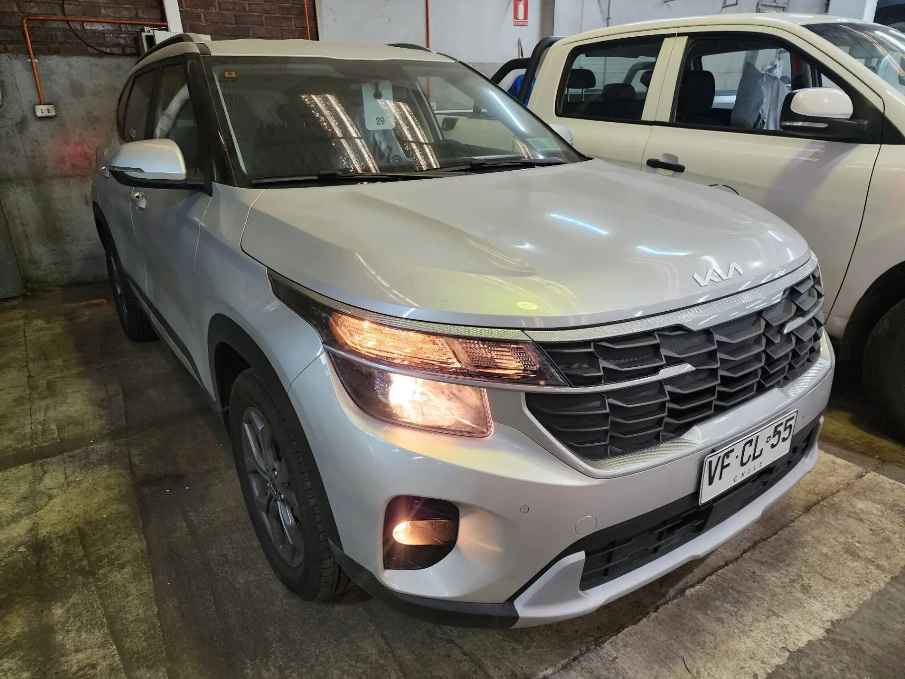 Station Wagon Kia Seltos