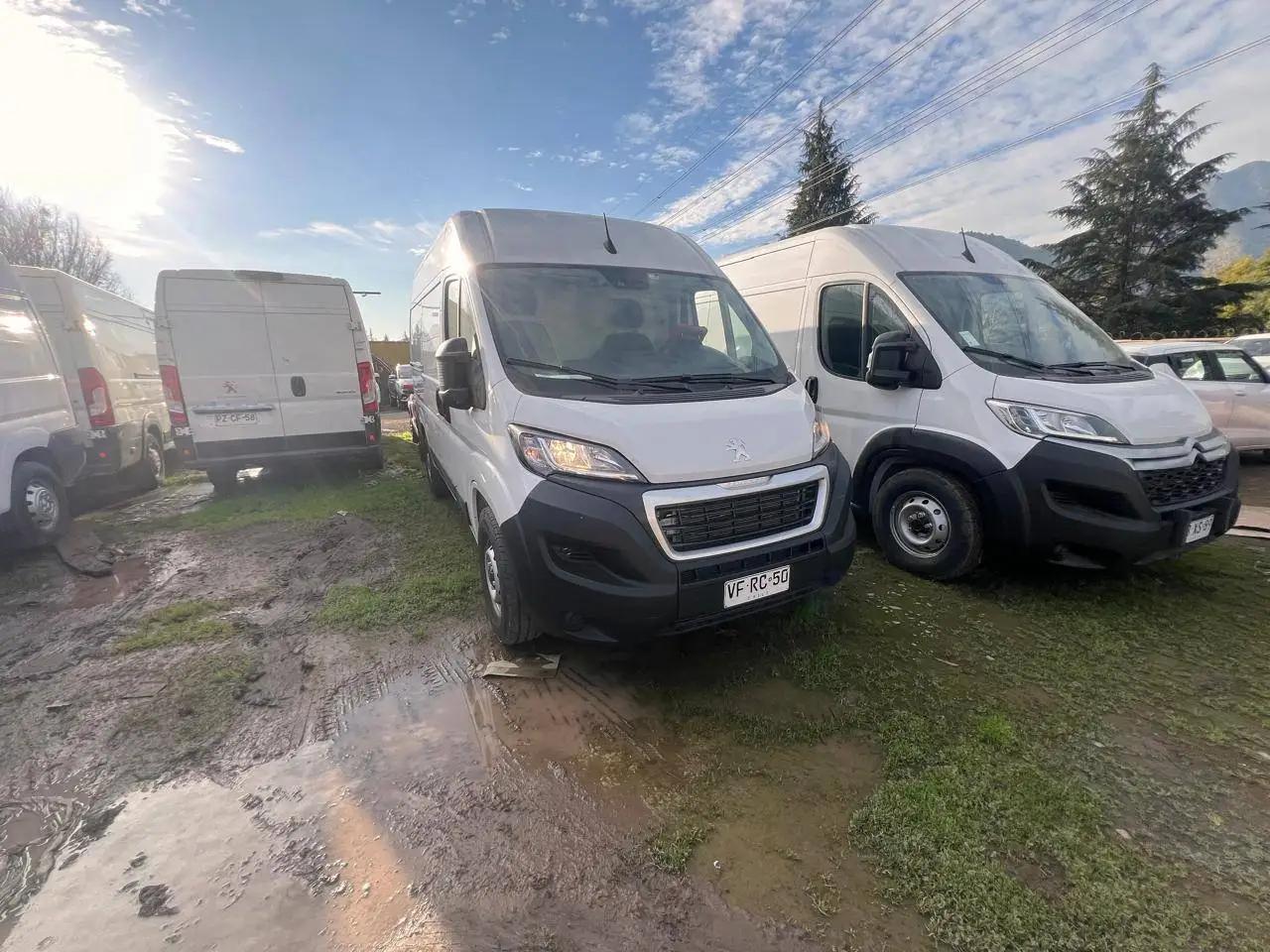 Furgon Peugeot Boxer