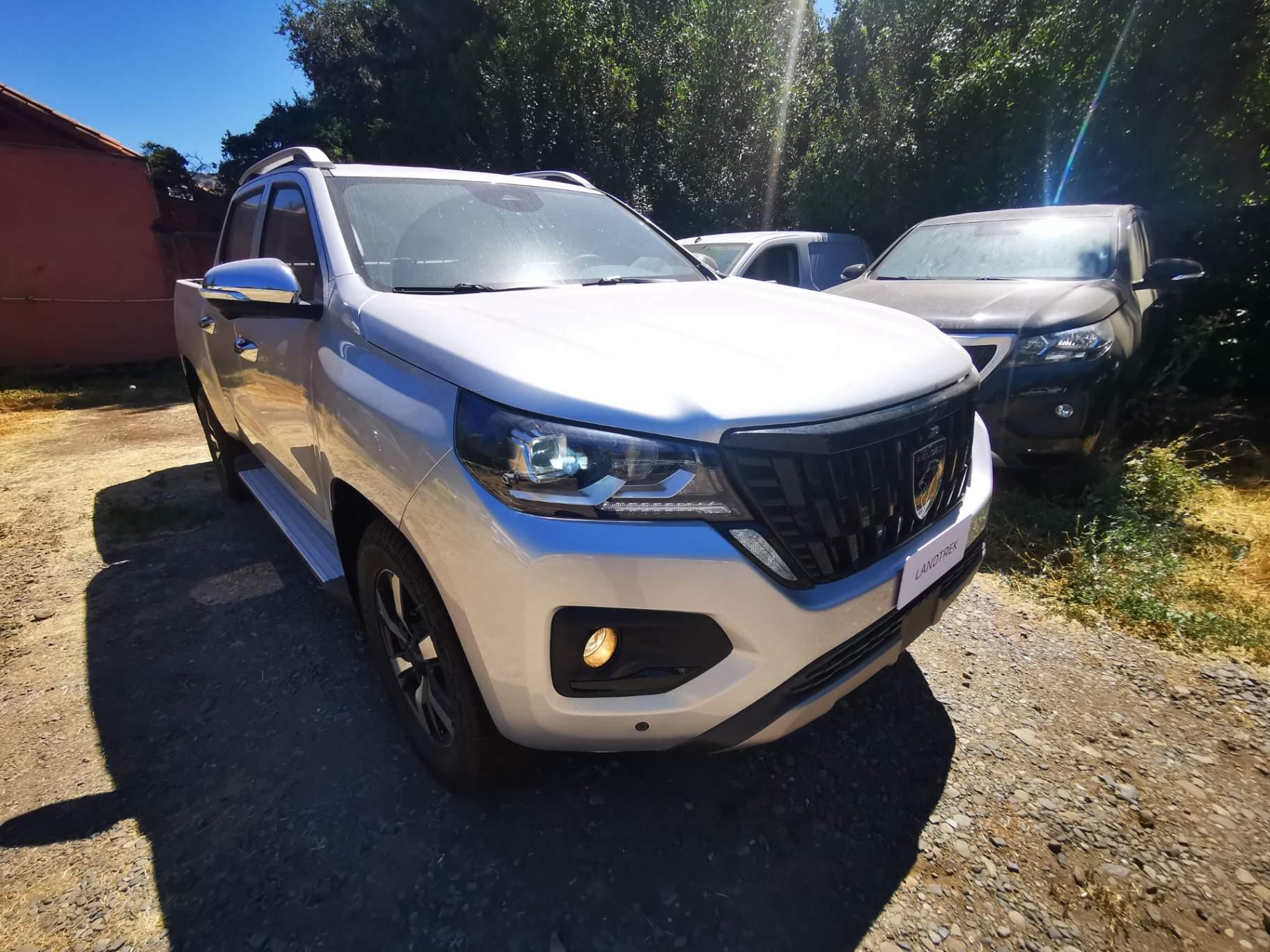Camioneta Peugeot Landtrek