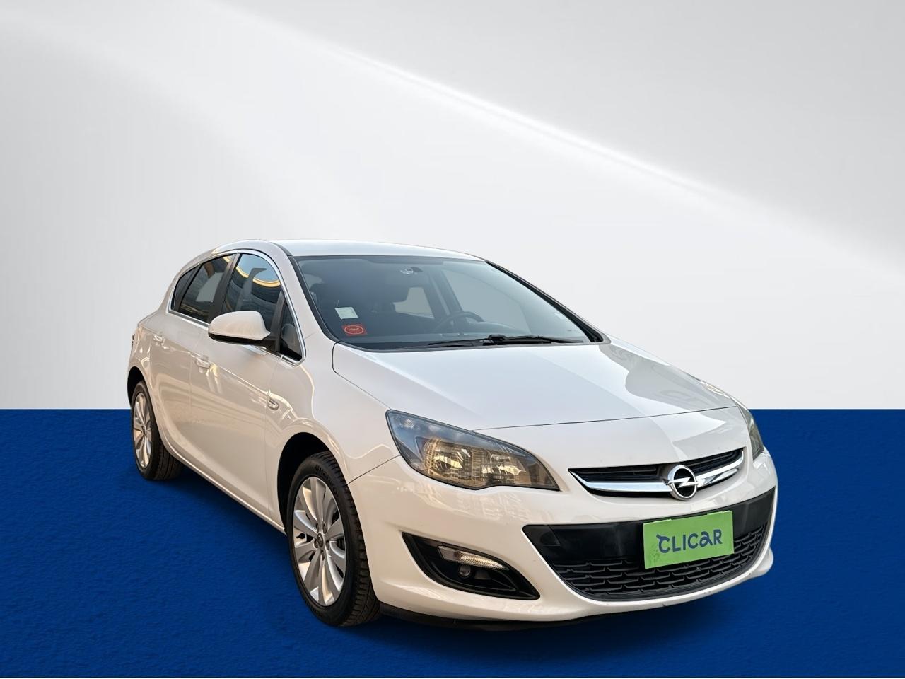 Hatchback Opel Astra