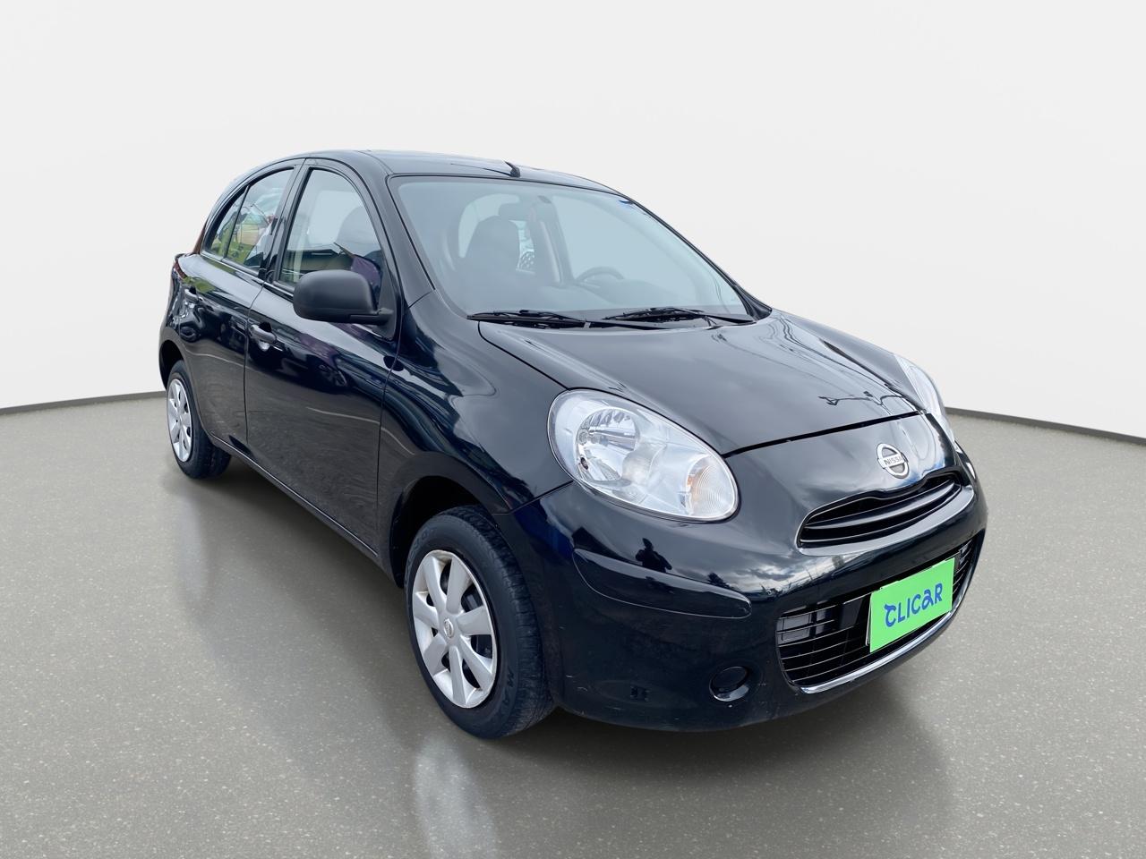 Hatchback Nissan March