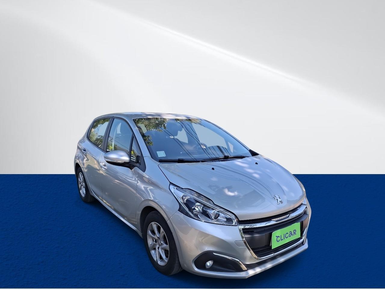 Automovil Peugeot 208