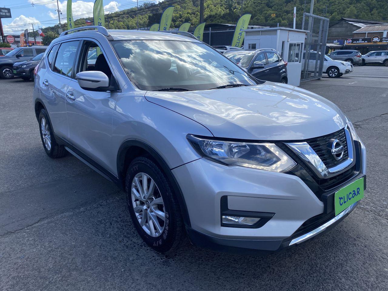 Station Wagon Nissan X-trail