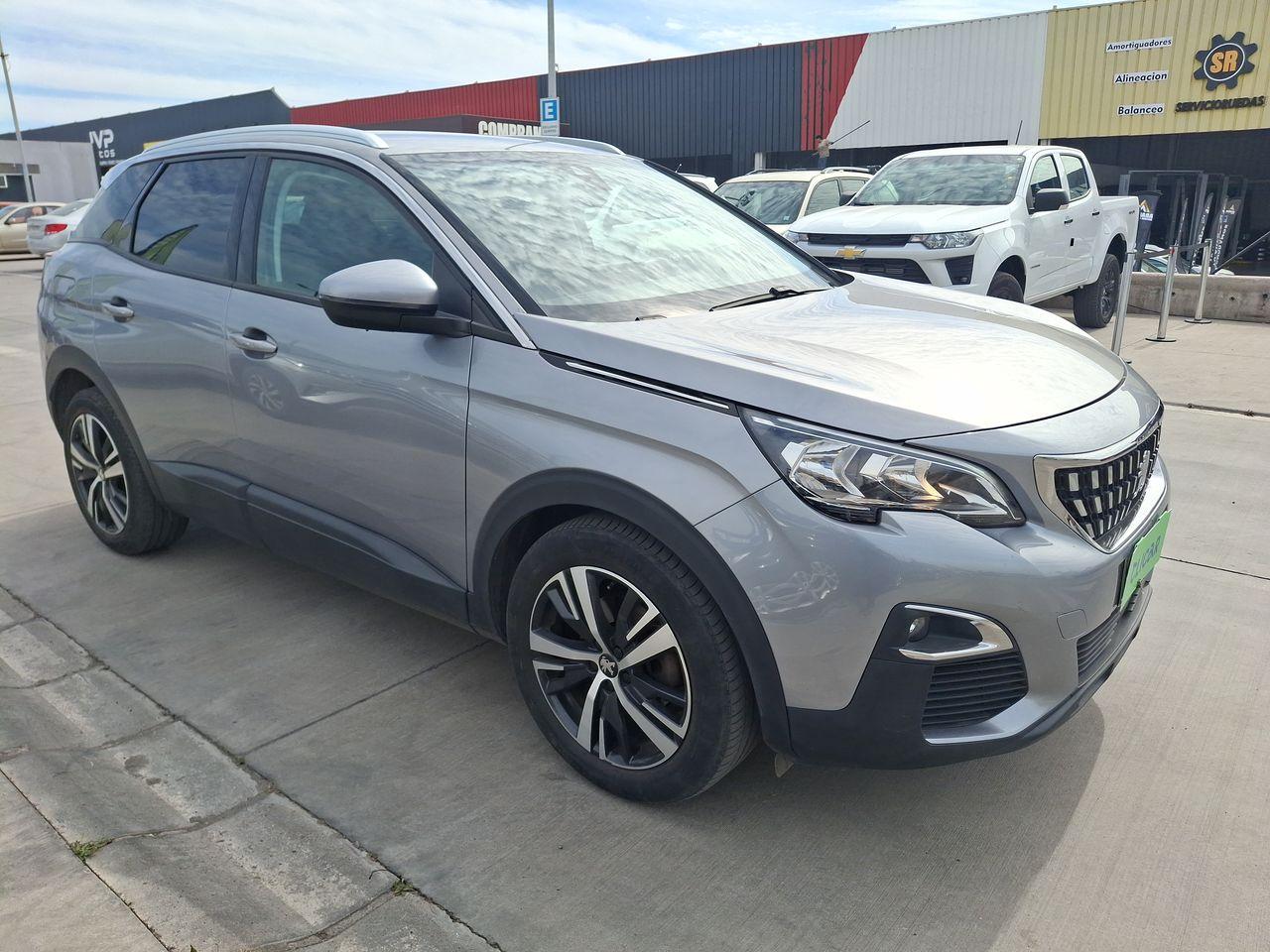 Station Wagon Peugeot 3008
